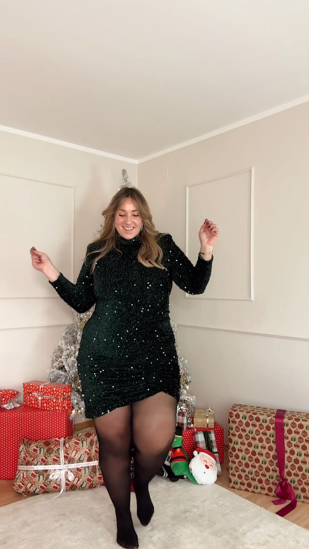 Day 24/31 Merry Christmas Friends 🎁🎄 #LTKGift

#LTKHoliday #LTKplussize #LTKVideo