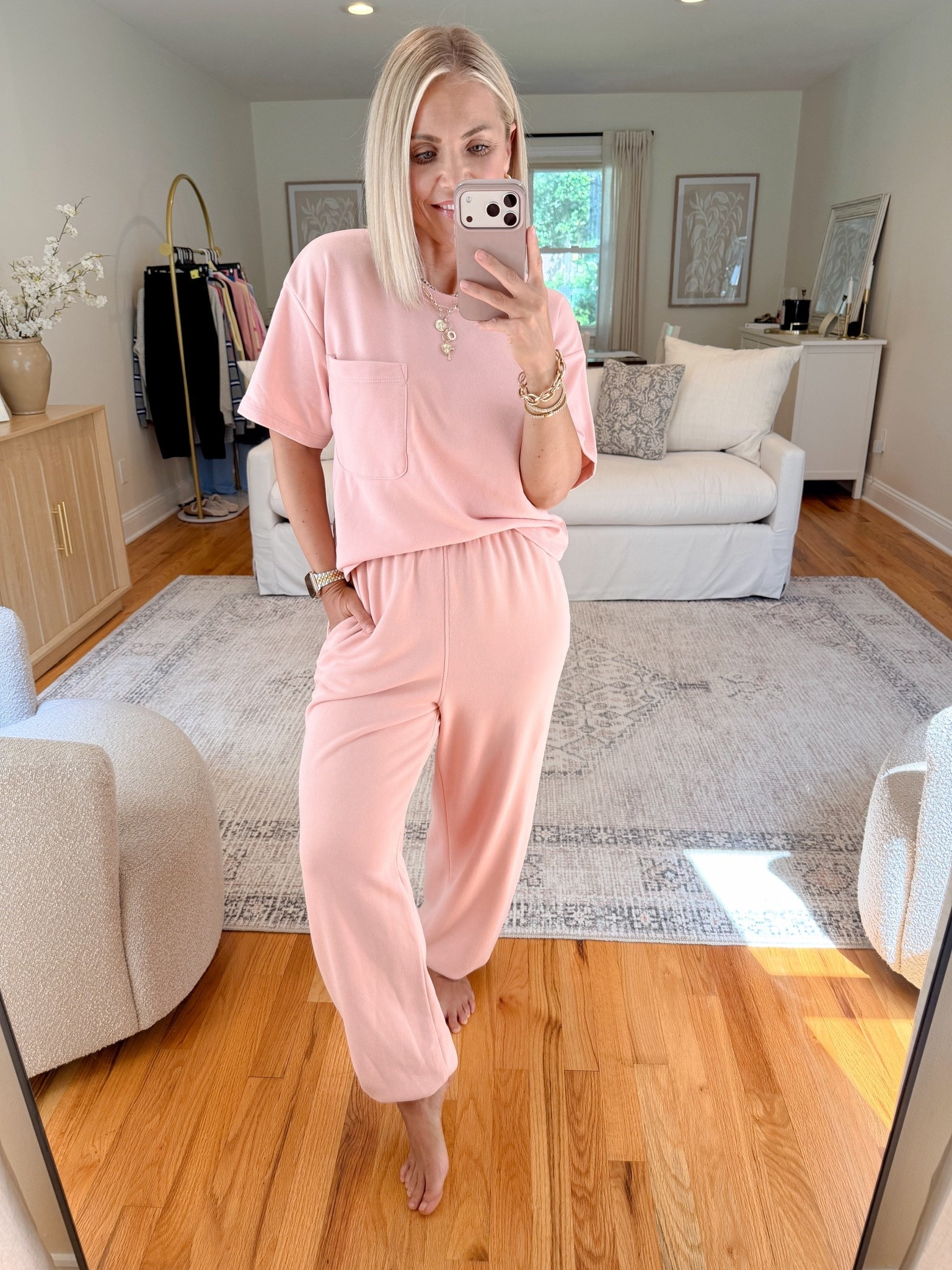 Target New Arrivals! 


Date night outfit, casual style, casual outfits, flare jeans, fall outfits, target finds, target fashion, midsize fashion, petite style @Target

#LTKSeasonal #LTKSaleAlert #LTKMidsize