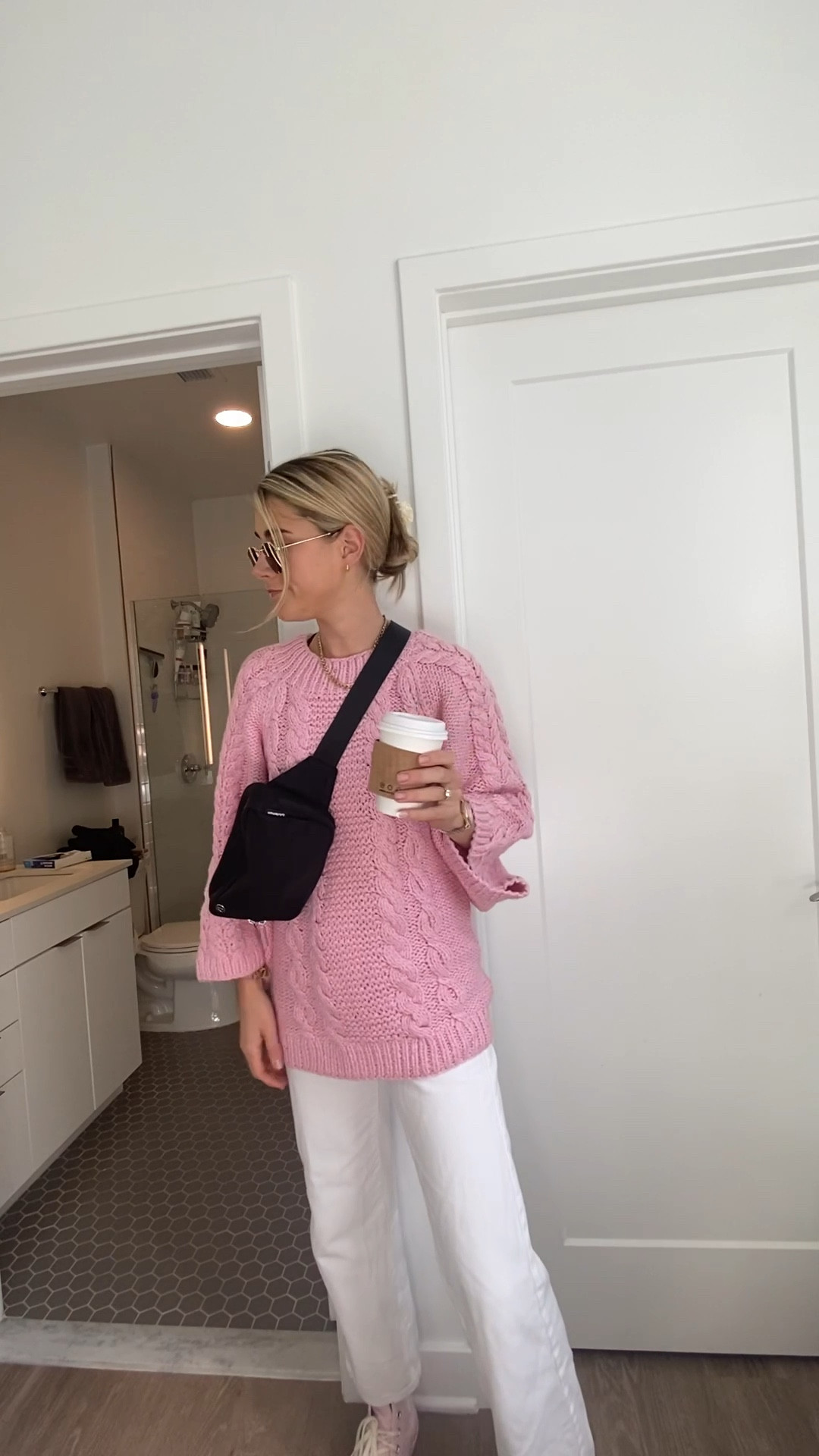 Felt pink 💗

Sweater on SALE

#LTKunder50 #LTKSeasonal #LTKstyletip