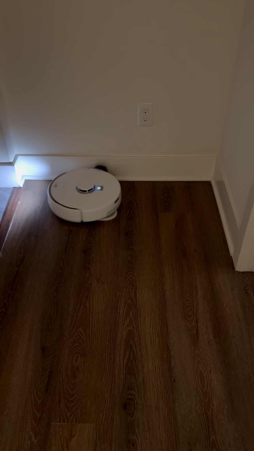 my new robot vacuum and mop✨
on sale now🏷️👍🏻

#LTKSaleAlert #LTKHome #LTKFamily