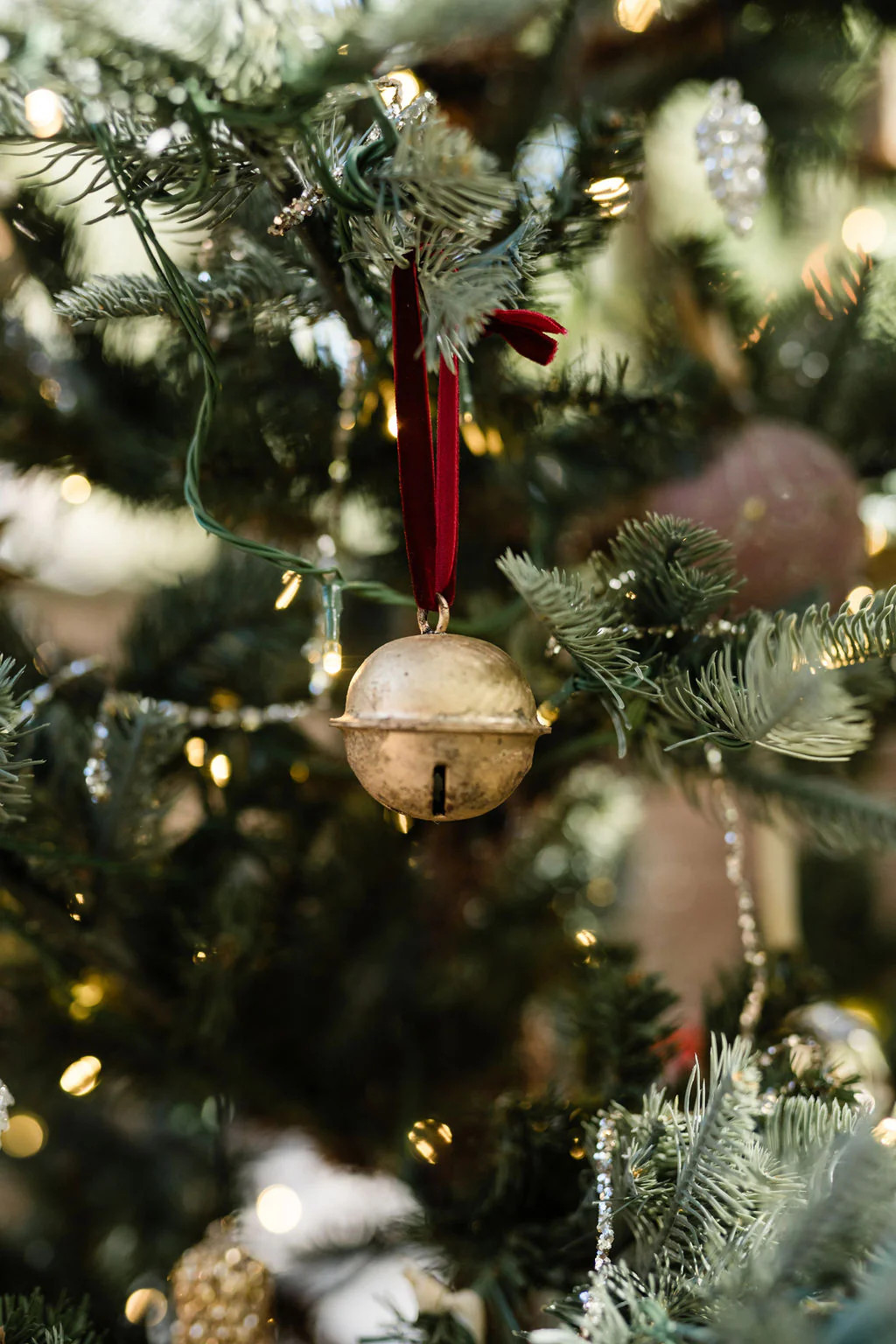 Santa's Sleigh Jingle Bells | Cottage and Key