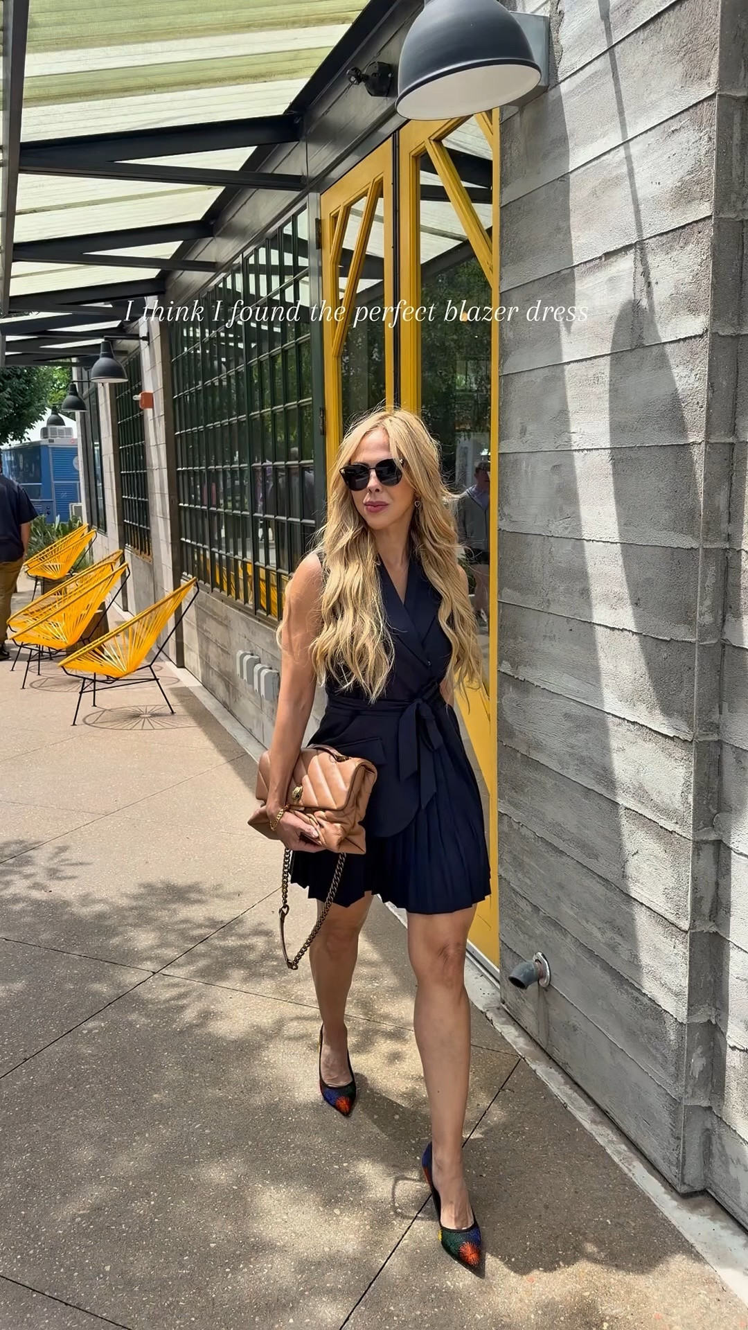 I think I found the perfect blazer dress ✨  
You can go from work to happy hour with no doubt 🍸🤍  
Effortless, chic, and so versatile.

#LTKdayinmylife #LTKMothersDay #LTKvlog