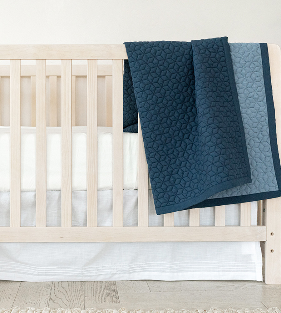 Bamboo Percale Quilt - Geo Ocean Blue | Cariloha