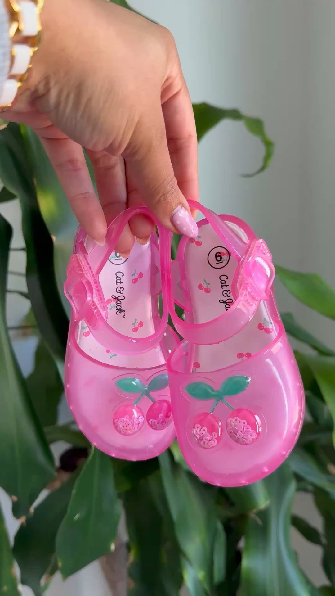 The cutest jelly sandals from target! Babygirl is wearing a size 6. 🍒🌸

#LTKootd #LTKBaby #LTKKids
