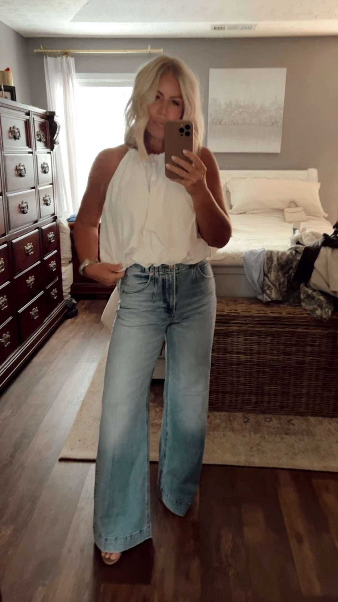HOLY FLATTERING DENIM!!!!

These are the IT jean of fall! Absolutely stunning fit & super flattering luxury denim. Baby’s got her blue jeans on in these cuties! Perfect for a girls night out, date night, concerts, all the vibes!

#pistola # denim #flare #highrise

#LTKVideo #LTKover40 #LTKstyletip