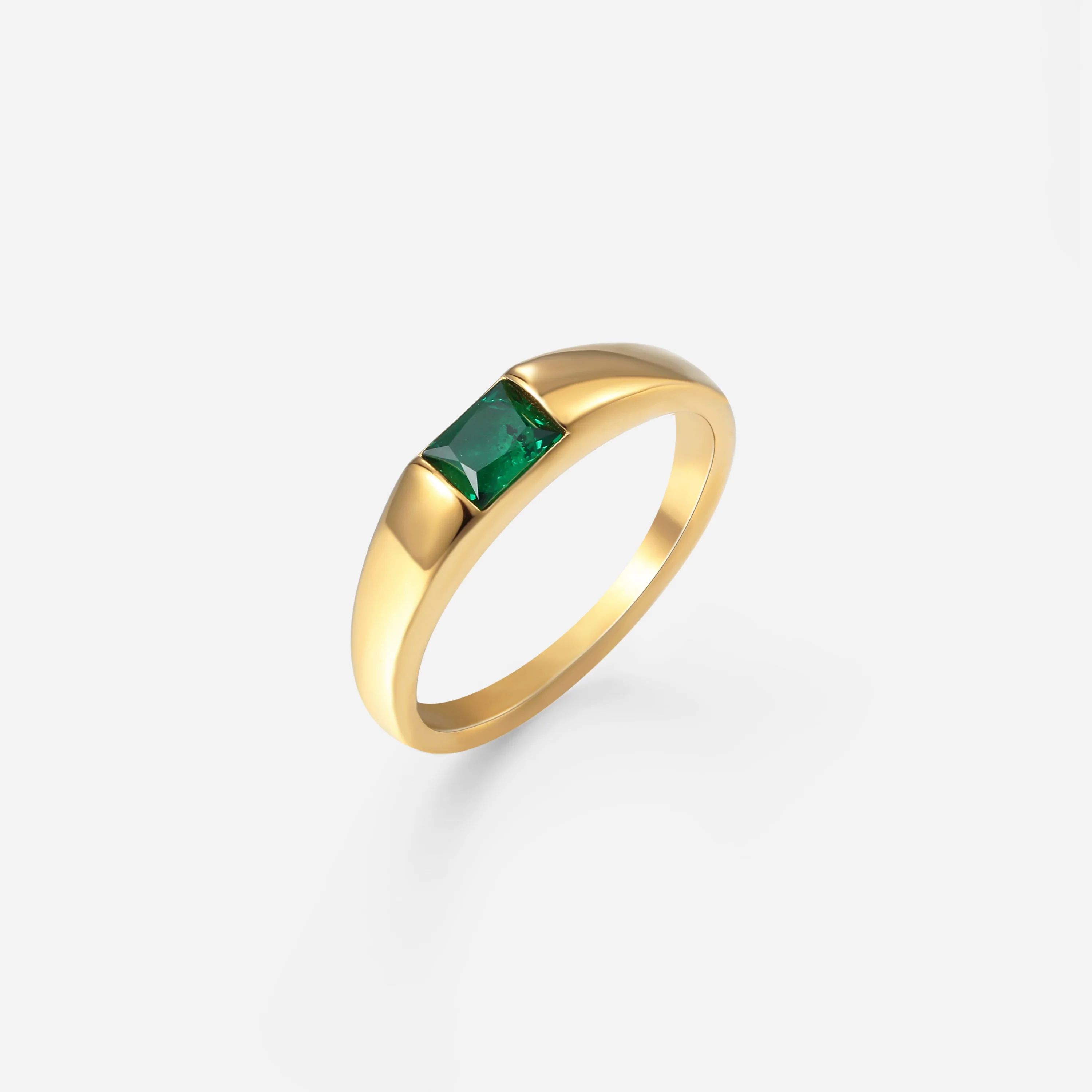 Esmeralda Emerald Crystal Ring | Victoria Emerson