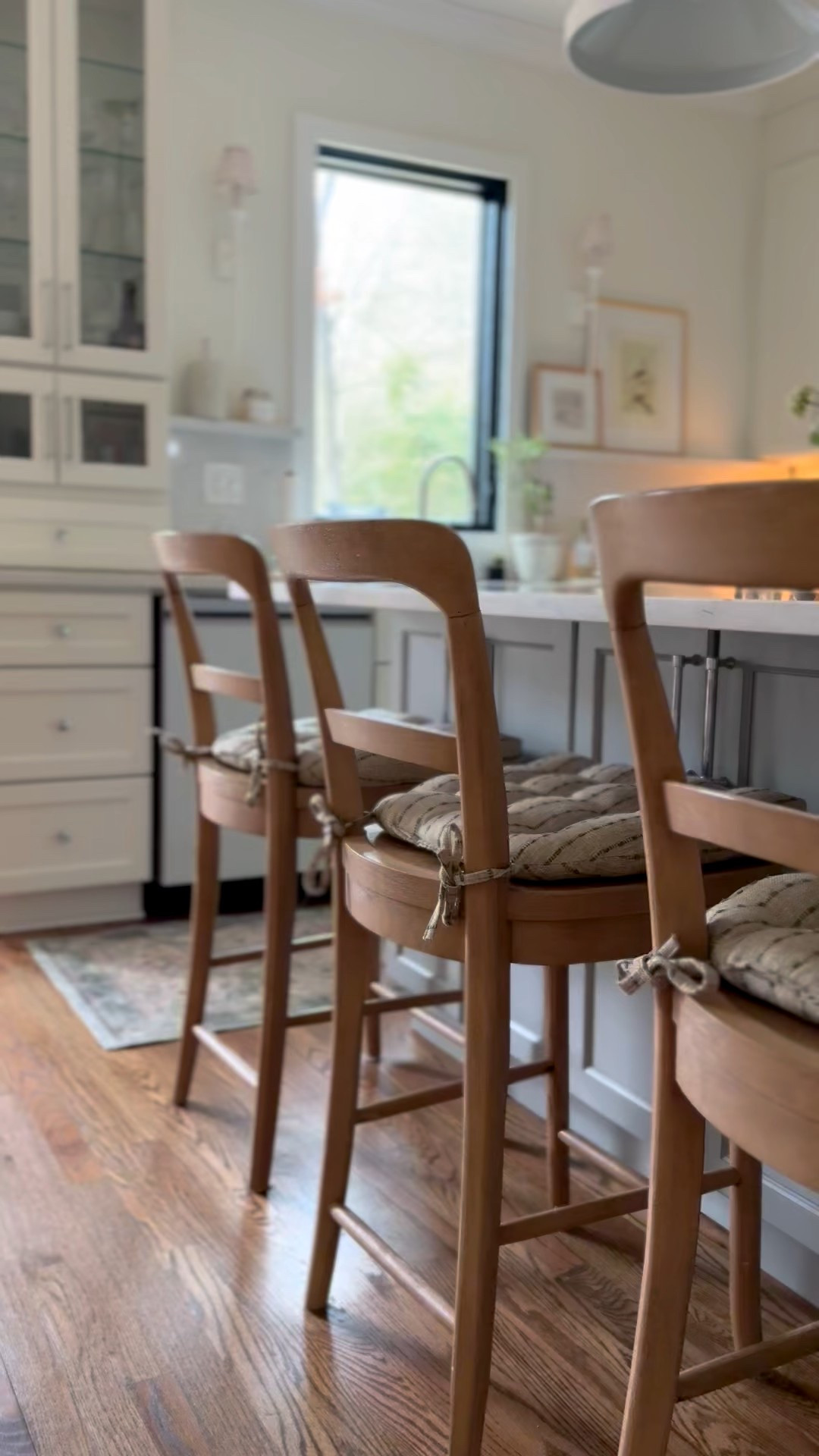 The best barstool/chair cushions!! So cozy and great quality and price. 


#LTKHome #LTKSaleAlert