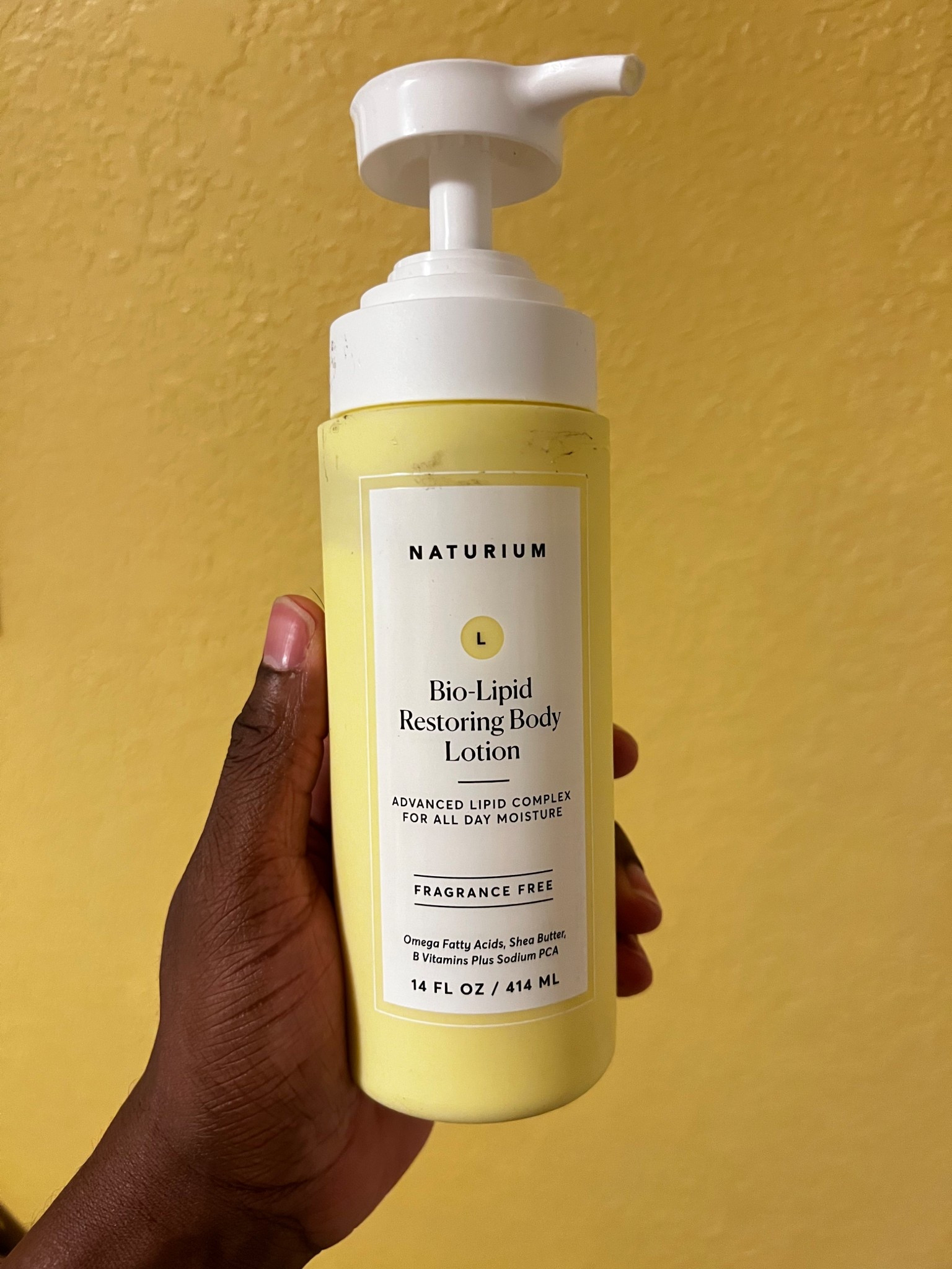 If your skin needs serious hydration without the greasy feel, the Naturium Bio-Lipid Body Lotion is a must-have in your body care routine! 🧴✨

This lightweight yet deeply nourishing body lotion is packed with plant-based squalane, shea butter, and omega fatty acids to restore your skin’s barrier and lock in moisture. I use it daily and my skin feels so soft, smooth, and healthy—especially in dry weather.

💧 Fast-absorbing
🌿 Fragrance-free and great for sensitive skin
✅ Vegan, cruelty-free & clean

Tap to shop the Naturium Bio-Lipid Body Lotion—your skin will thank you!
#NaturiumSkincare #BodyCareRoutine #cleanbeauty #LTKbodycare #skincareessentials #veganbodylotion #LTKbeauty


#LTKBeauty #LTKMens #LTKFindsUnder50