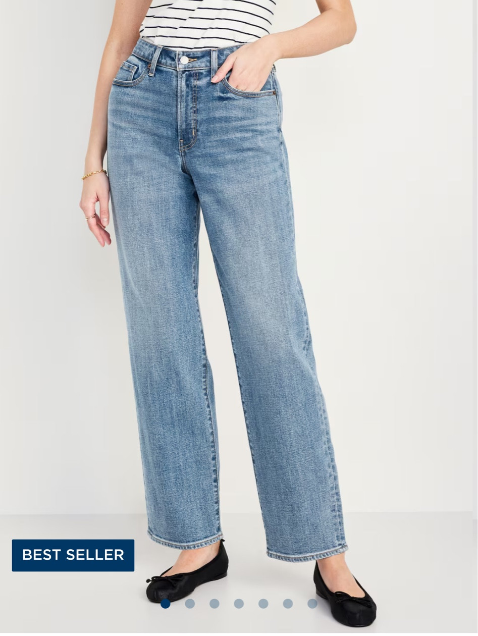 Don’t sleep on Old Navy! I went in yesterday and dropped some major $$. They’re doing 30% off online so check out their spring drops. Their denim is the best of the best.  So many styles, lengths, fits, and sizes for every body!

#LTKSeasonal #LTKsalealert #LTKstyletip