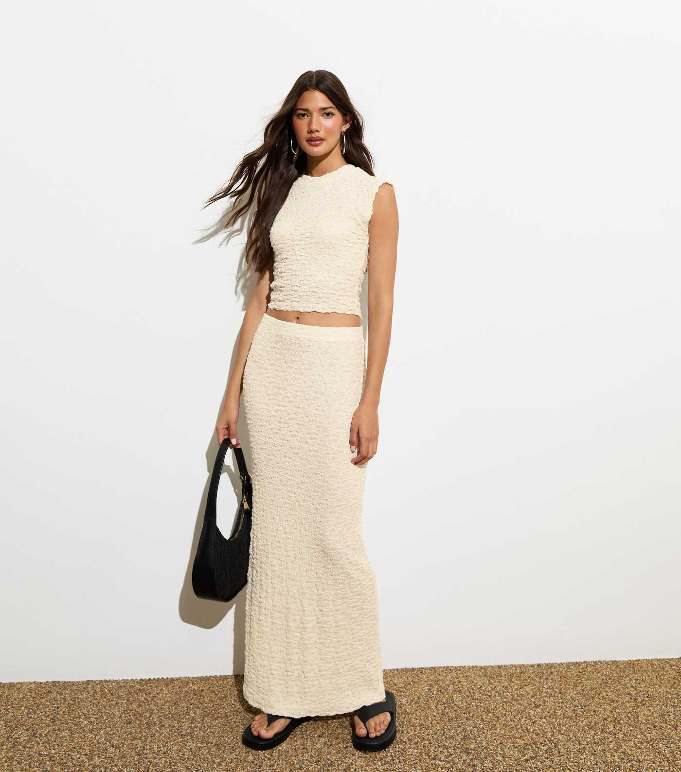 Cream Textured Maxi Skirt | New Look | New Look (UK)
