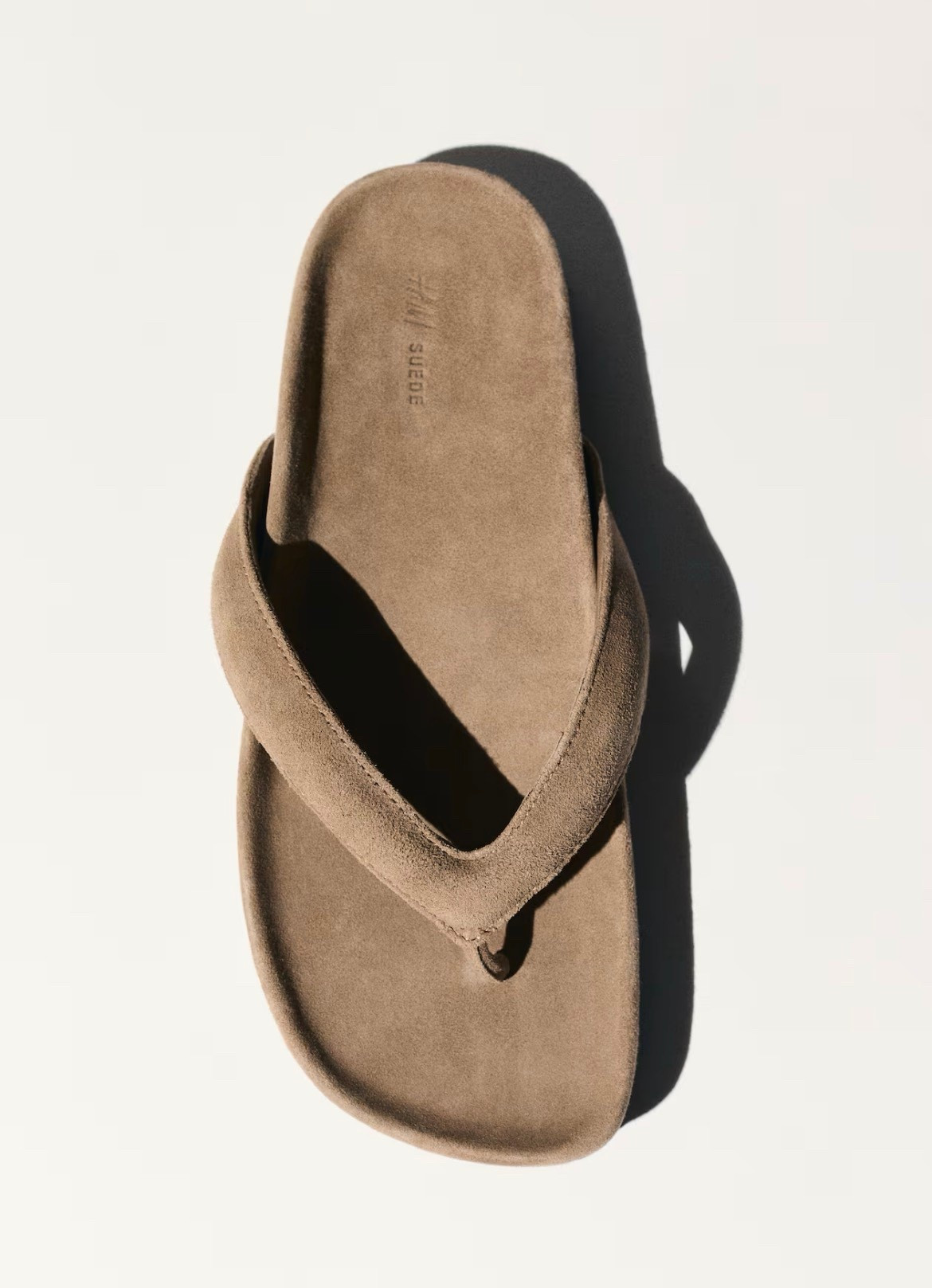 Spring shoes 
Suede flip flops 🩴 

#LTKshoes #LTKspring #LTKstyletip