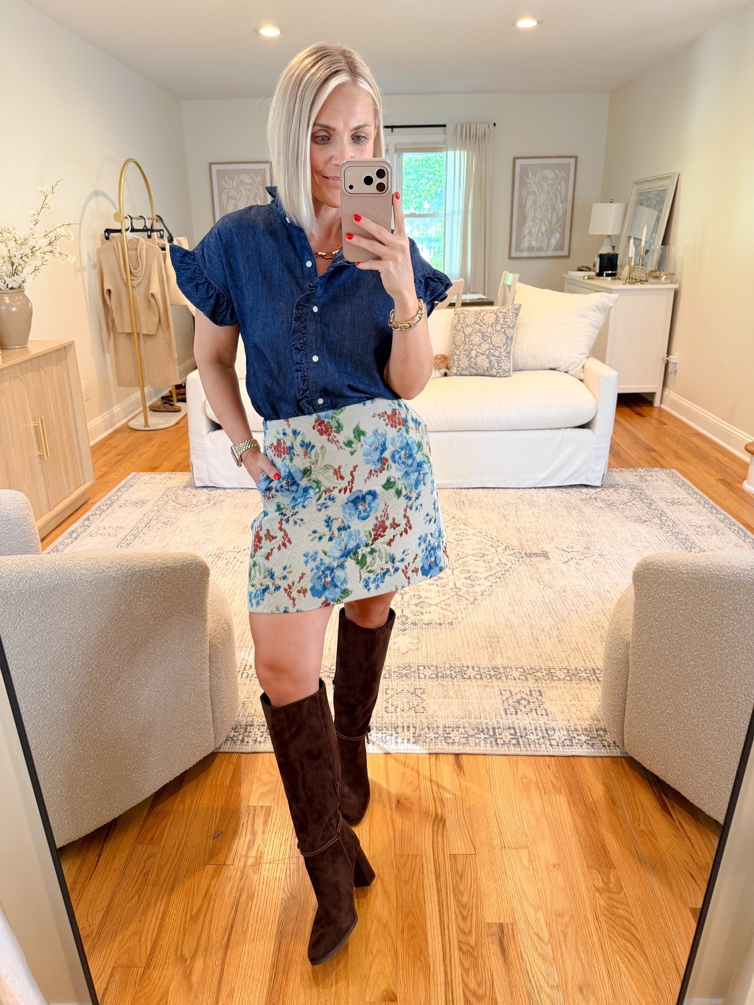Walmart fall fashion is here and it is GOOD!!🤎😍


Fall outfits, fall fashion, Walmart finds, Walmart fashion, Walmart new arrivals, fall outfit inspo, casual fall outfits, casual outfits, fall sweaters, midsize fashion, petite style

#LTKSeasonal #LTKMidsize #LTKPetite