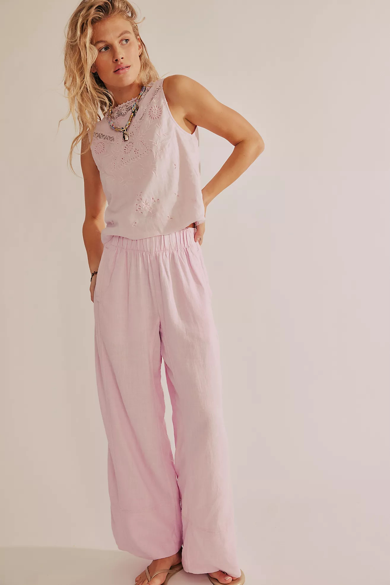 Day's End Linen Pull-On Pants
  


  


  


  


  
  

103 Avis avis88,00 € | Free People FR