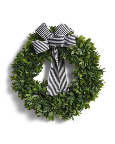 21in Boxwood Wreath With Bow | TJ Maxx
