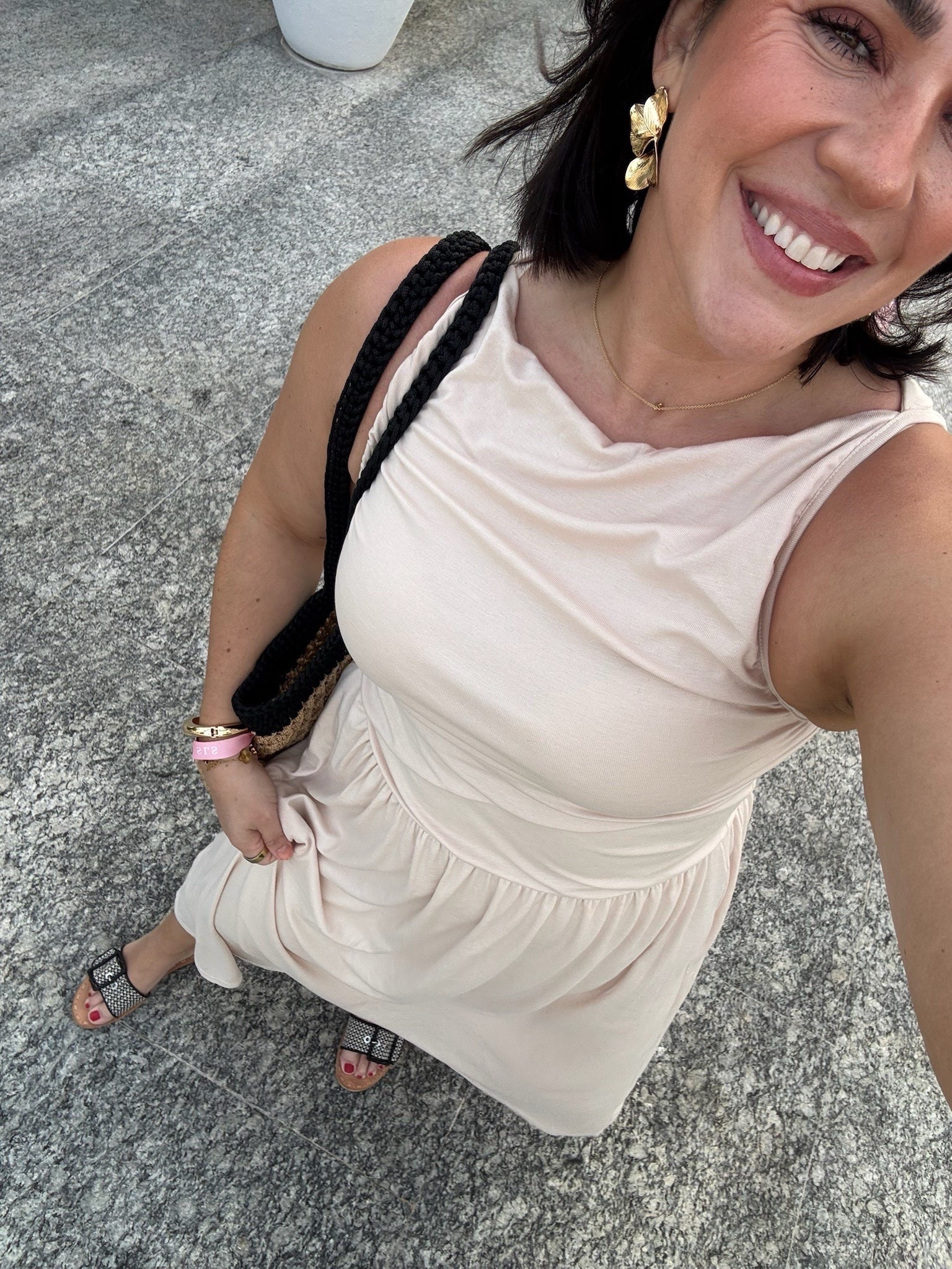 The perfect vacation outfit! This dress is so perfect for any summer dinner or event! Comfy resort wear dress! It’s stretchy with pockets. I love it! Size L. 

Vacation outfit, maxi dress, midsize dress, size 10, summer dress, family photo dress

#LTKSpringSale #LTKMidsize #LTKSeasonal