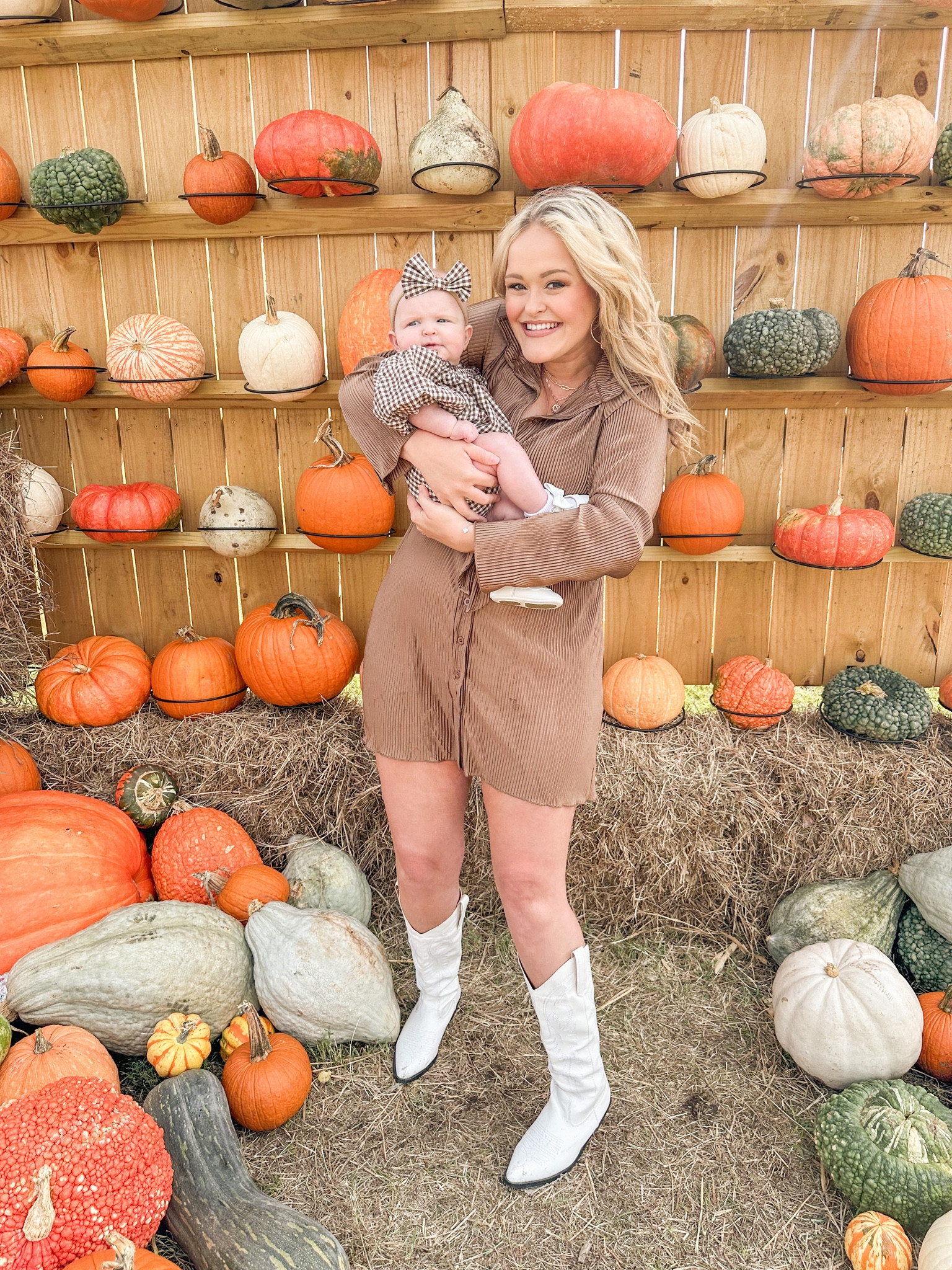 Pumpkin patch outfits with my little girl. I am loving fall attire! #fallouffit #babygirloutfit #babyfall #womensfashion #pumpkinpatch 

#LTKSeasonal #LTKHalloween #LTKHoliday