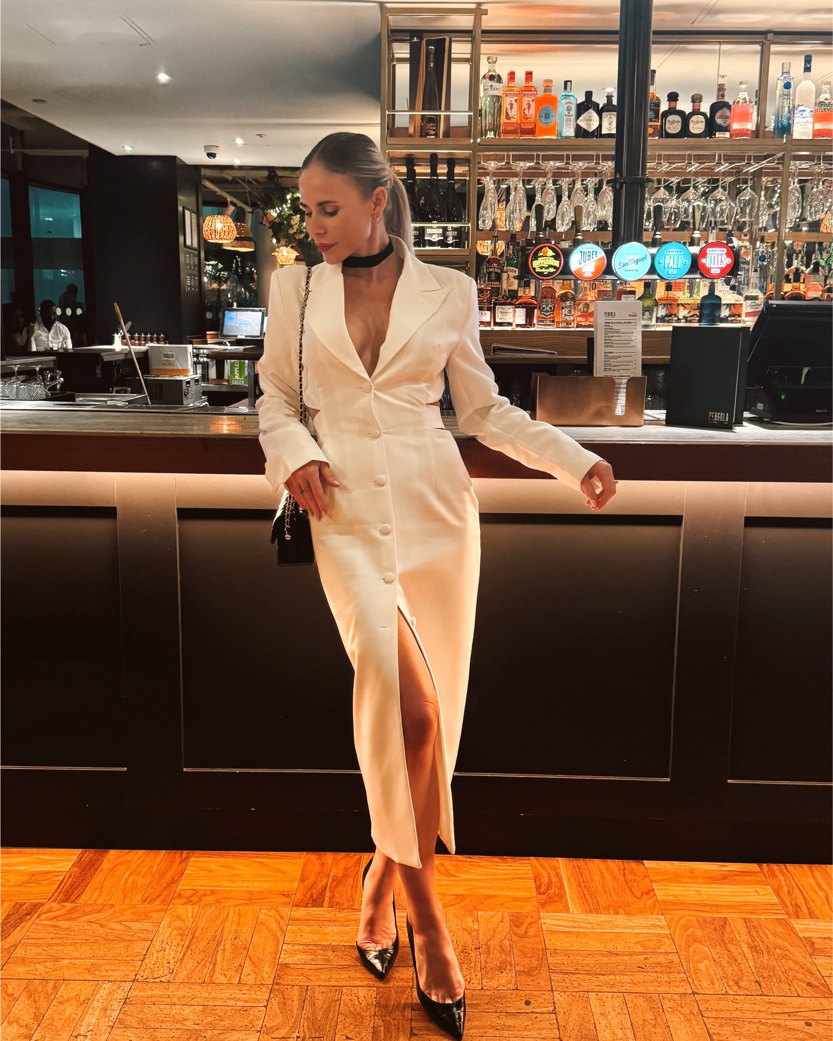 Date night

Obsessed with this Antonia Cut Out Blazer Midi Dress from sunfere.com 🤍
Use code MILA12 for 12% off ✨

#LTKautumn #LTKFashionMonth #LTKdatenight