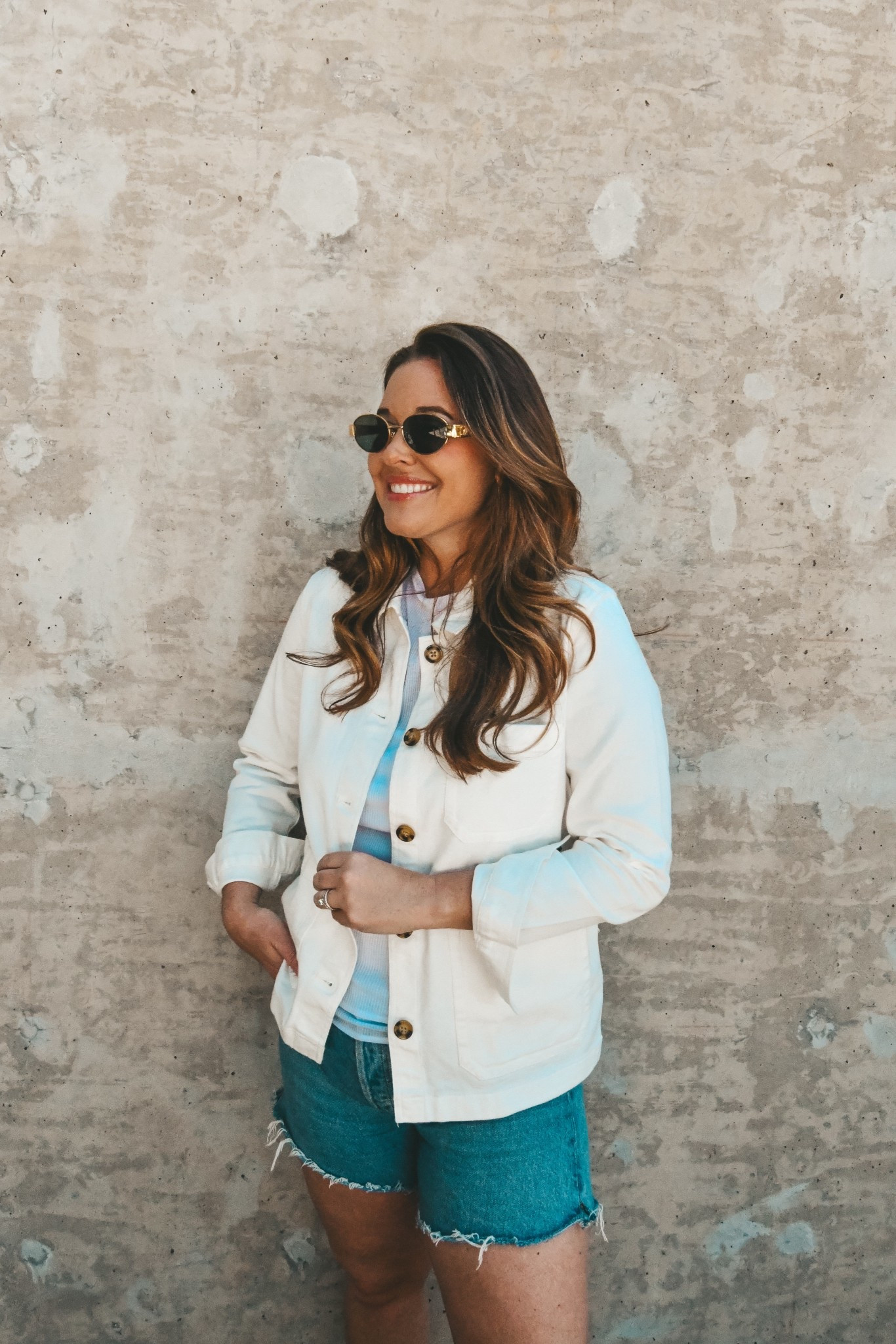 Monday called—she said we can keep it casual today 🙃 

#MondayMood #DenimVibes #ChillStyle 