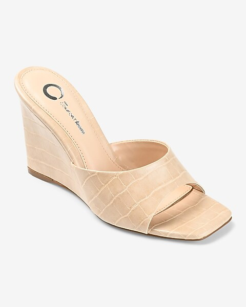 Journee Collection Comfort Vivvy Heel | Express