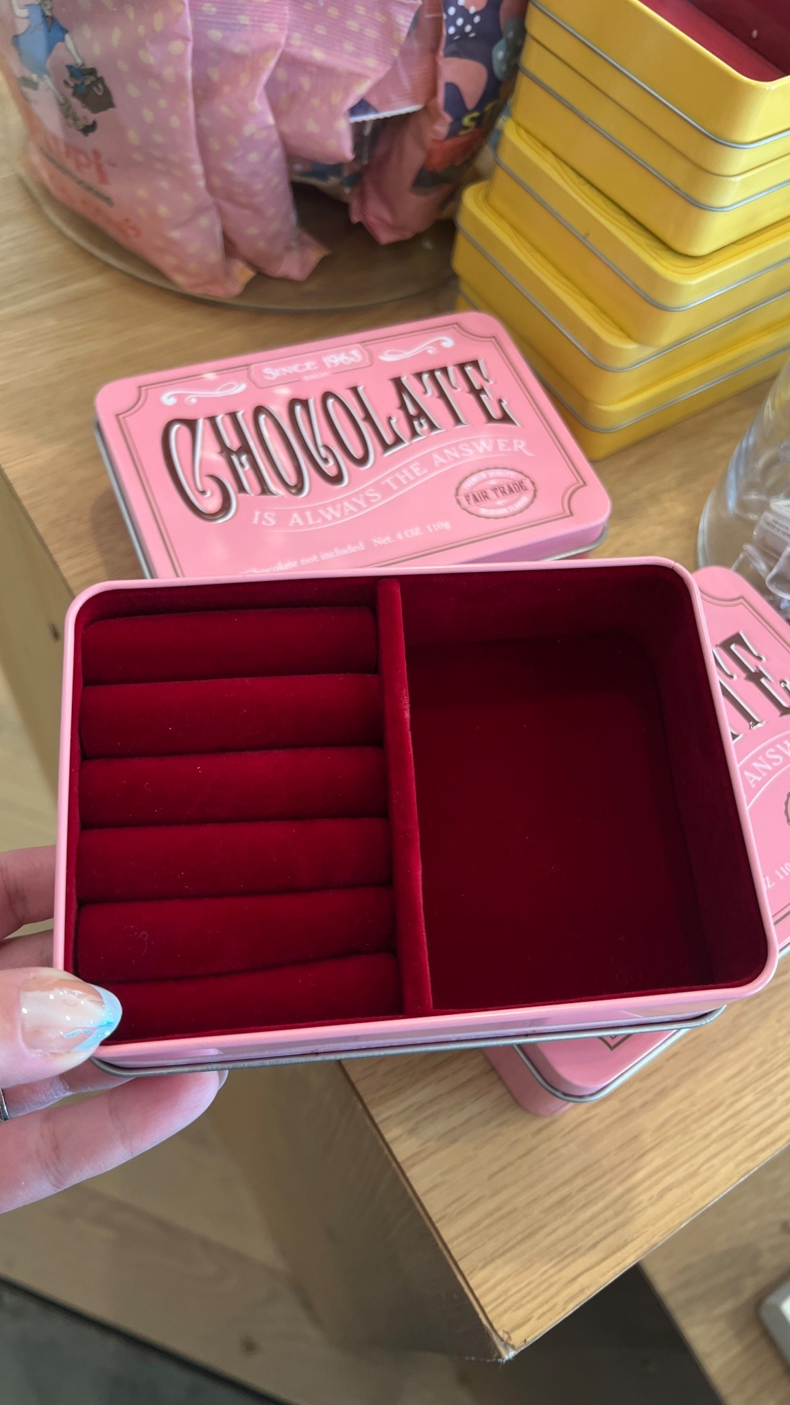 Sweets Tin Jewelry Box at Anthropologie 

#LTKHoliday #LTKGiftGuide #LTKTravel