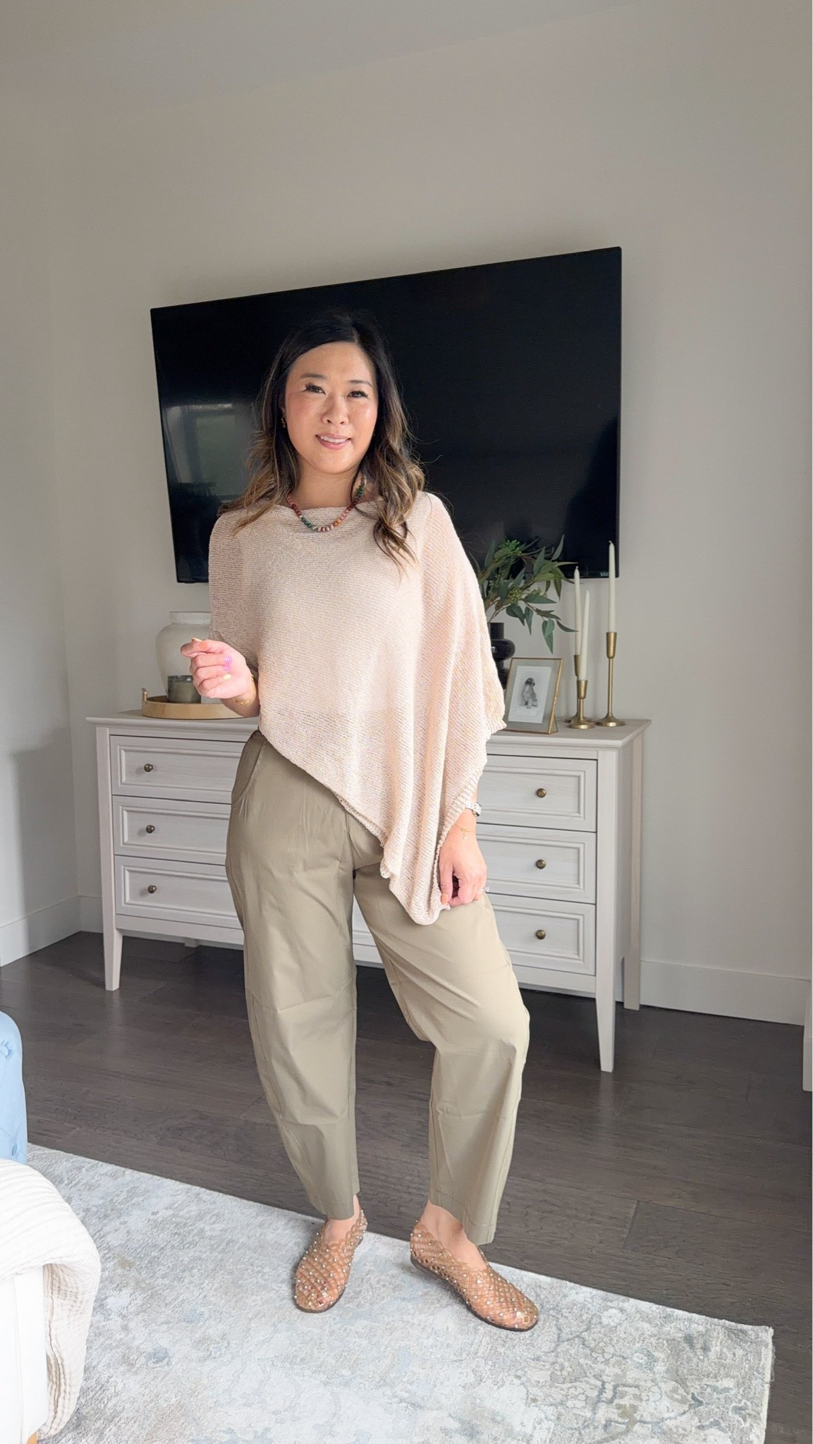 Amazon fall transition outfit // barrel pants // affordable fashion // casual outfit 

Medium in both

#LTKSeasonal #LTKootd #LTKPetite