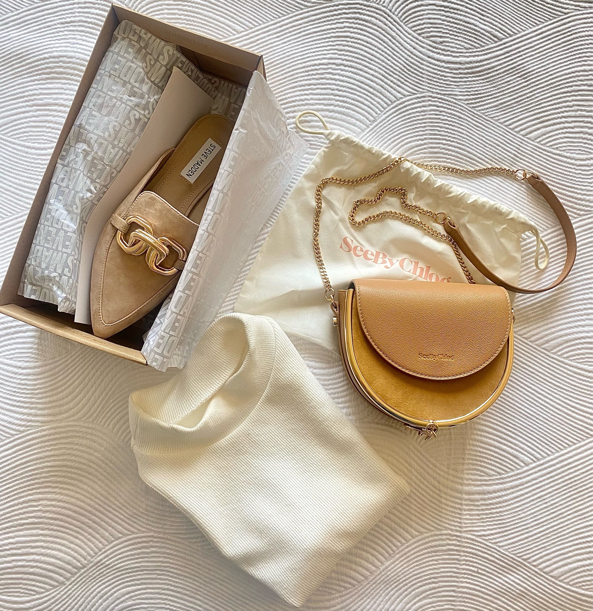 Autumn staples, warm earthy tones and minimalist neutrals. 😍 Pairing this suede Chloé bag with Steve Madden mules and this $15 target mock neck tank for an elevated fall look 

#LTKunder100 #LTKSale #LTKunder50