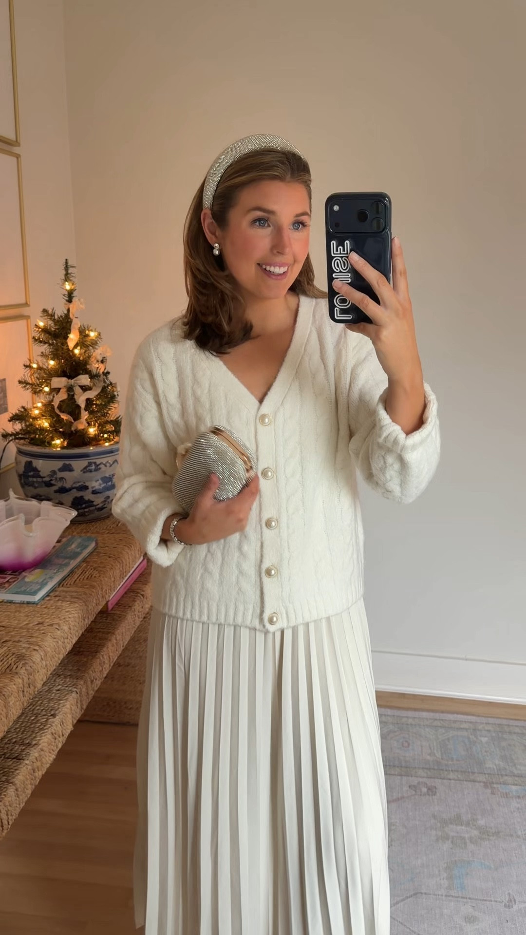 Cozy and cute outfit idea for winter! Perfect for the ballet! Wearing an XS