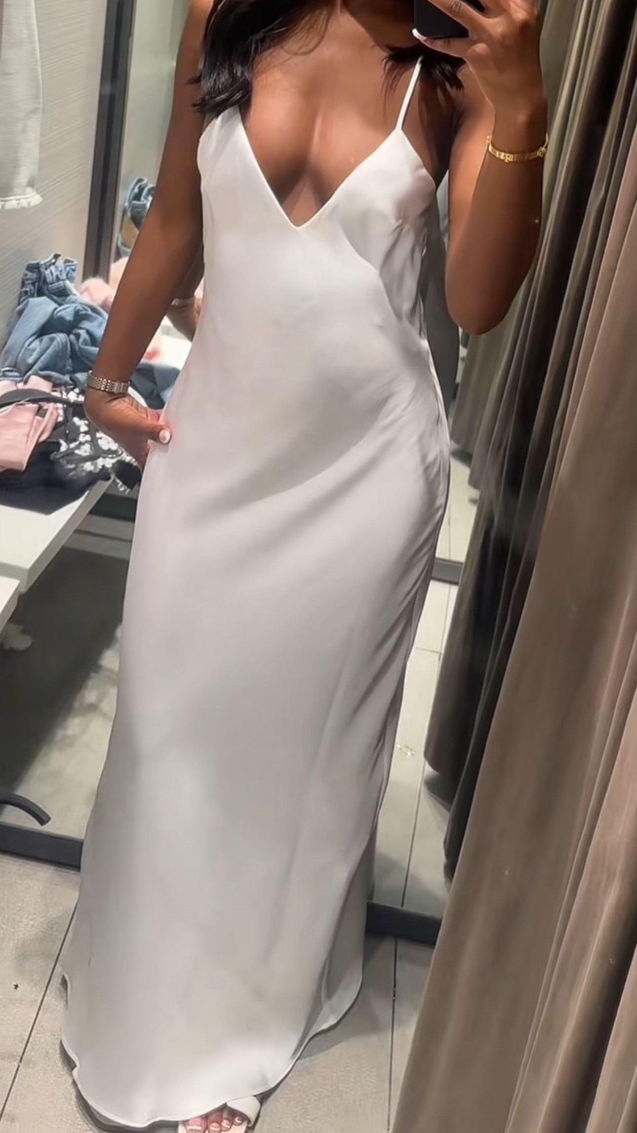 This slip dress from Zara 😍 Perfect for a date night, birthday, bachelorette 🤍 #zara #zarafinds 

#LTKPetite