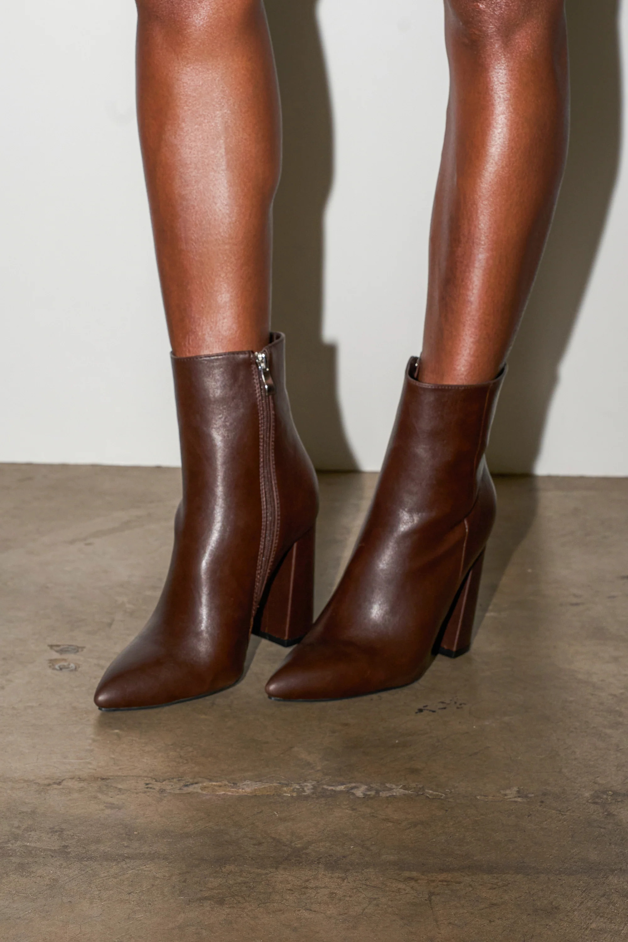 AZALEA WANG JESSABELL BROWN POINTED TOE BOOTIE | AKIRA
