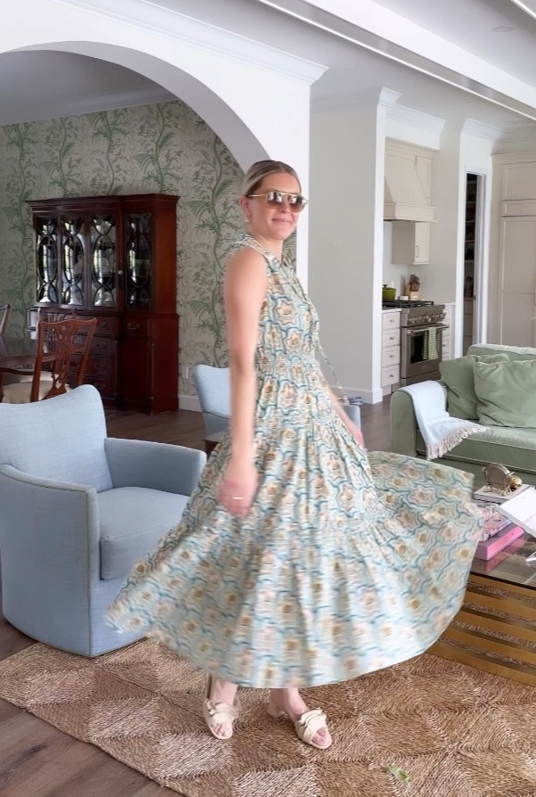 New Hunter Bell dress 🫶🏻 use code MollyHB15 for 15% off your order! 

#LTKsalealert #LTKshoecrush #LTKstyletip