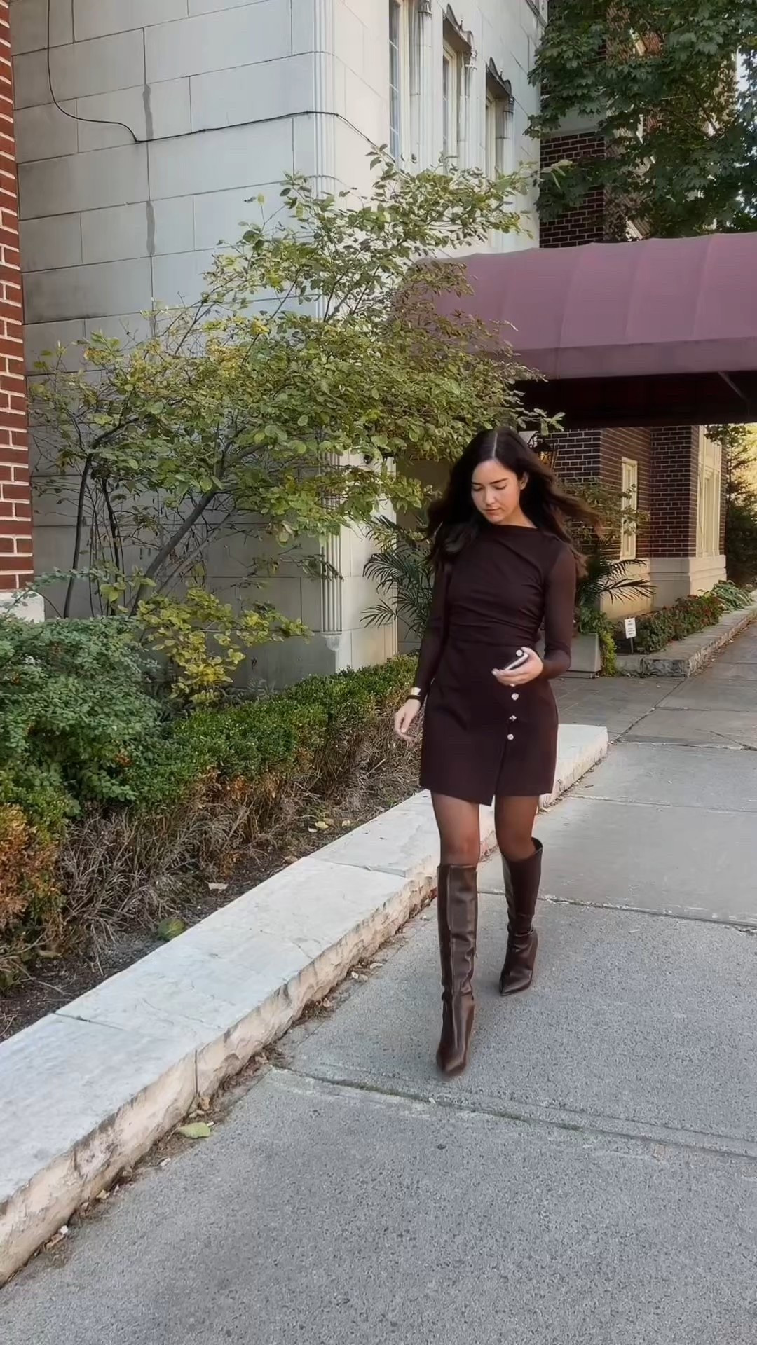 Everything is US 4 (small) :)