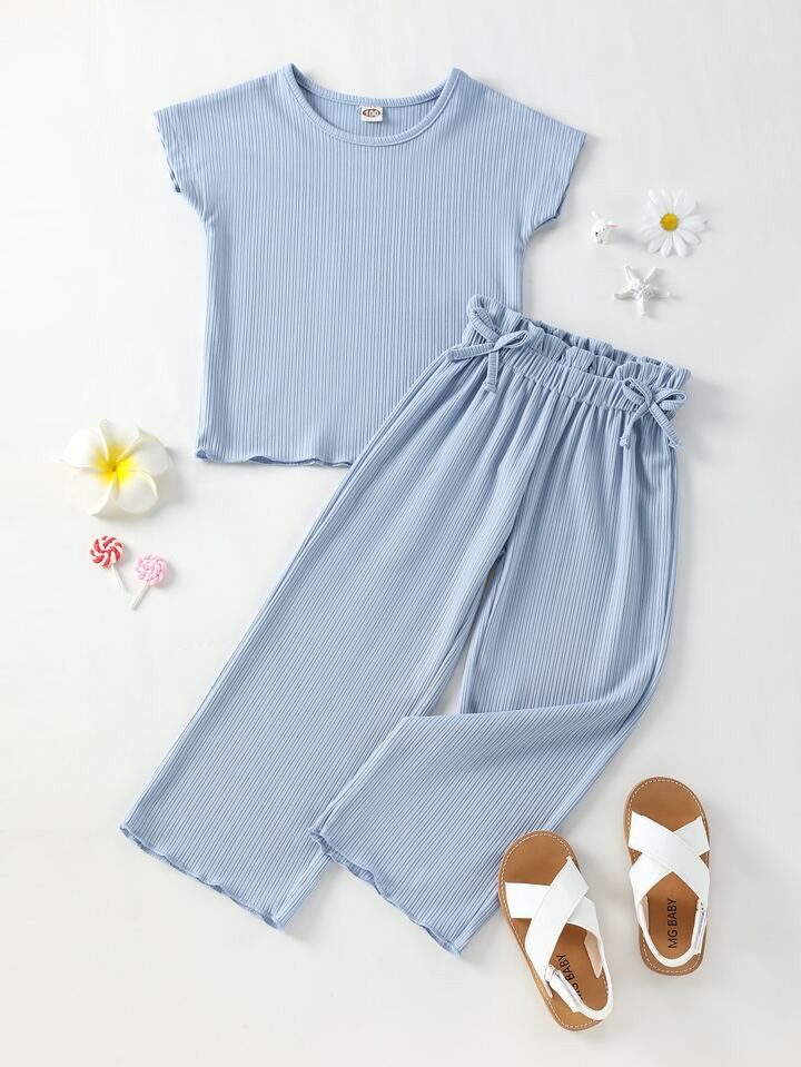 SHEIN Kids EVRYDAY Young Girl Batwing Sleeve Tee & Paper Bag Waist Pants | SHEIN