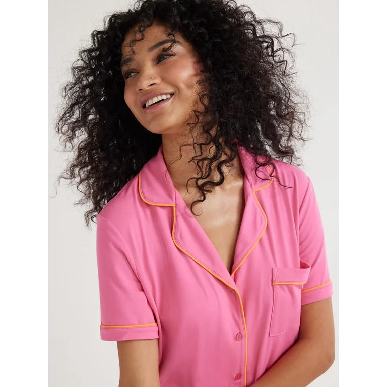 Joyspun Women's Knit Short Sleeve Notch Collar Top and Capri Pajama Set, 2-Piece, Sizes S to 3X | Walmart (US)