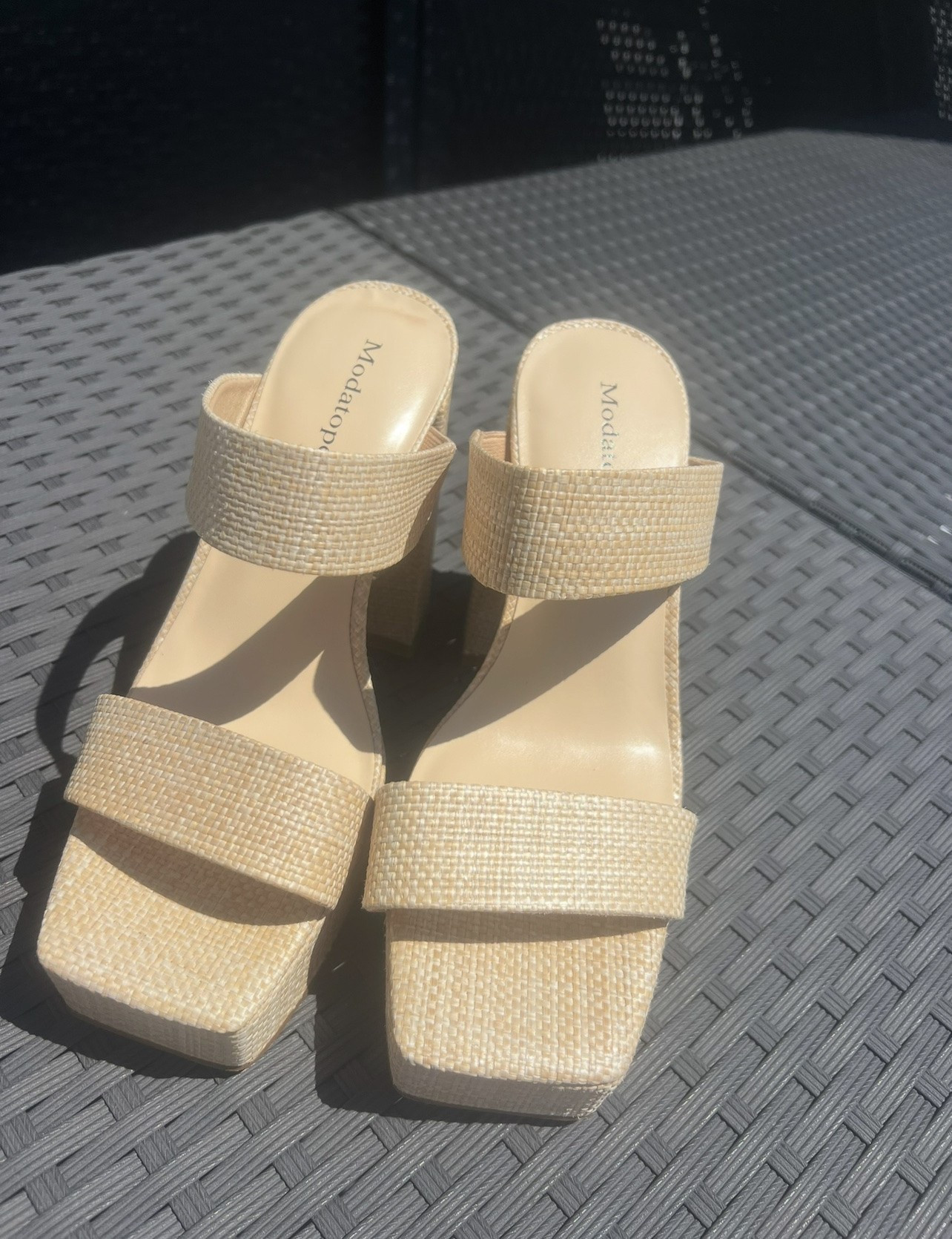 Pretty summer platform heels 🌸

#LTKMothersDay #LTKootd #LTKdayinmylife