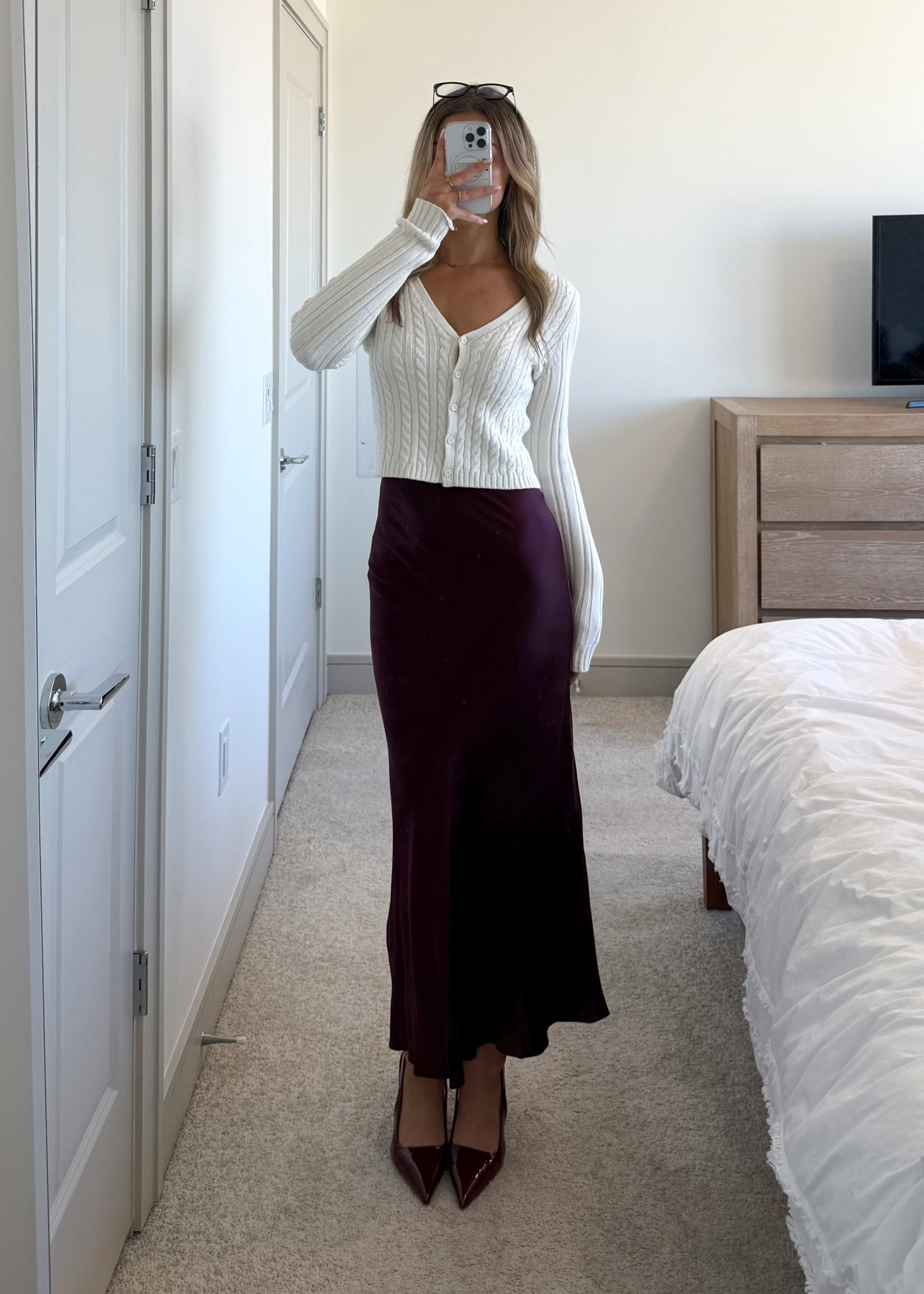 styling burgundy maxi skirt for fall 🫶🏼