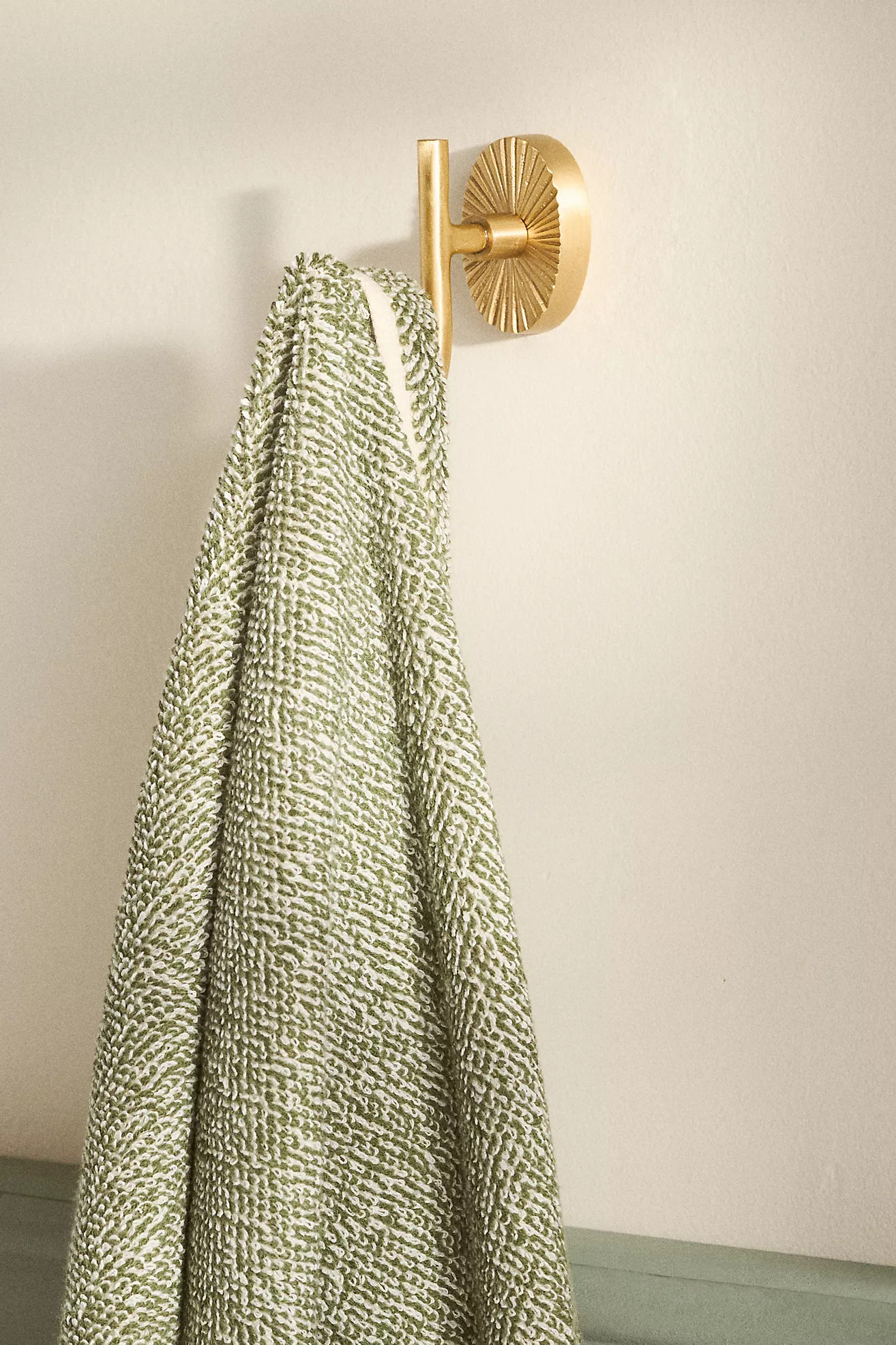 Alister Bath Hook | Anthropologie (US)
