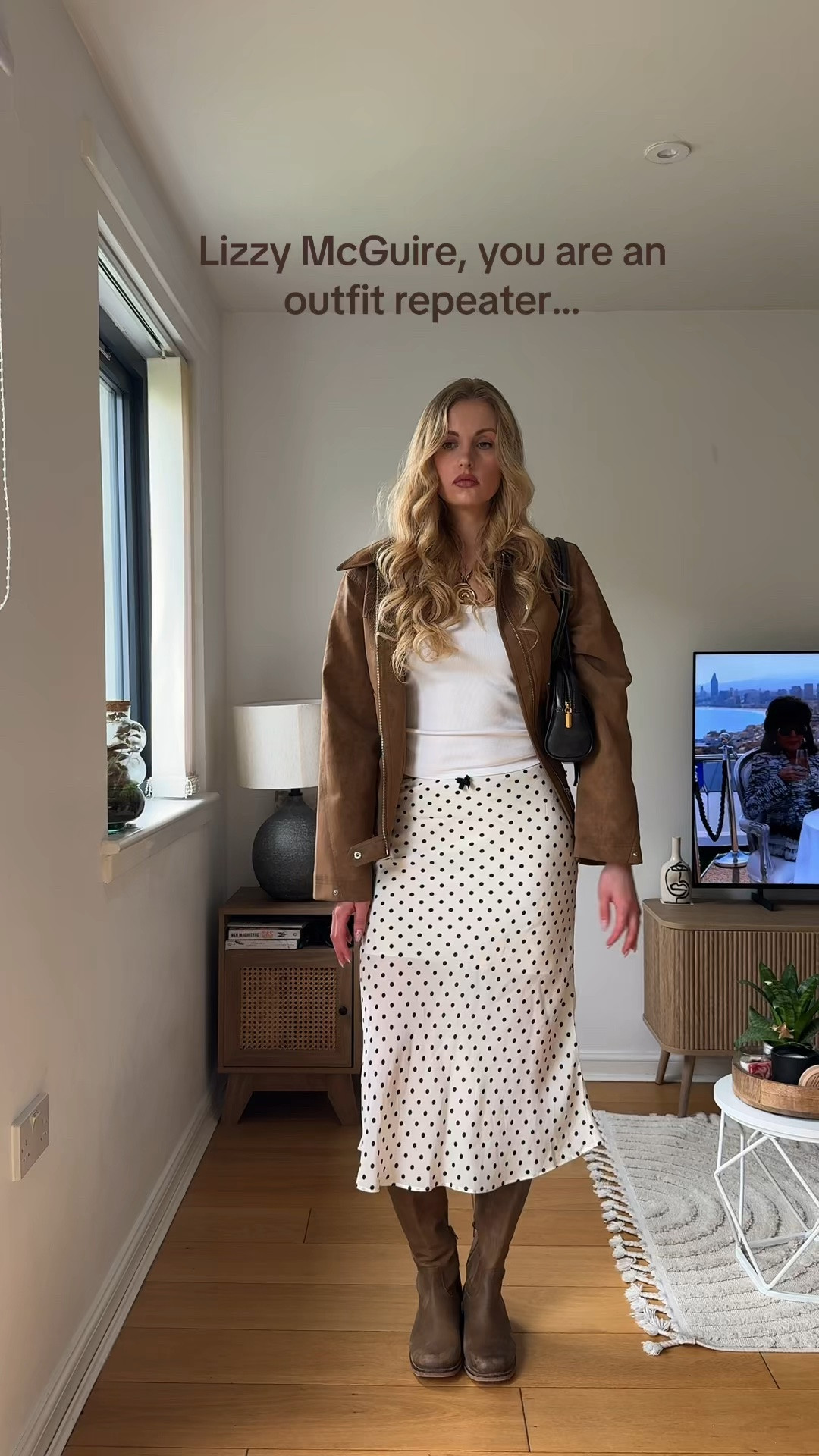 Midi polka dot outfit inspo for early fall 🫶🏼 one skirt 4 looks 

#midiskirt#outfitinspo#fallfashion#ootd#autumnoutfits

#LTKuk #LTKautumn #LTKdatenight