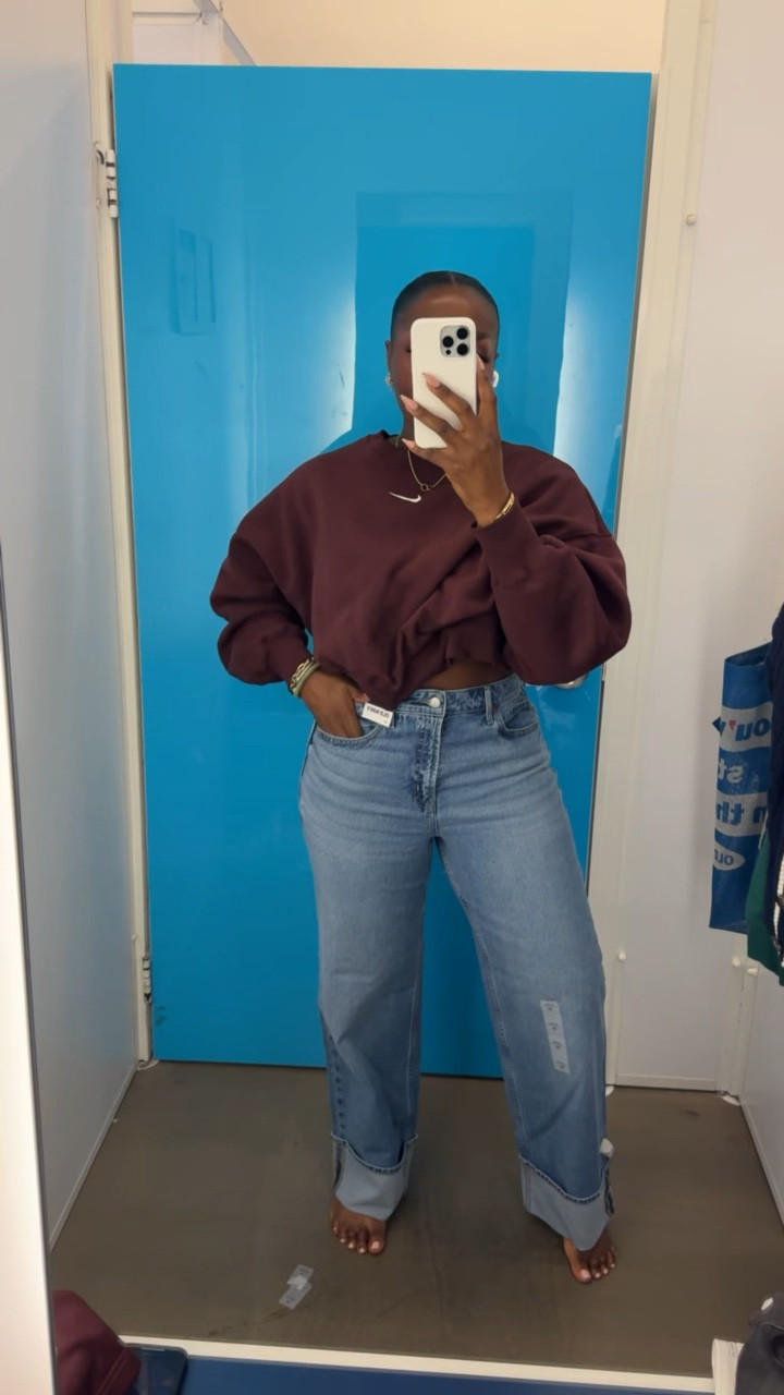 Round up of jeans, activewear, and pajamas from Old Navy. 

#LTKStyleTip #LTKFindsUnder50