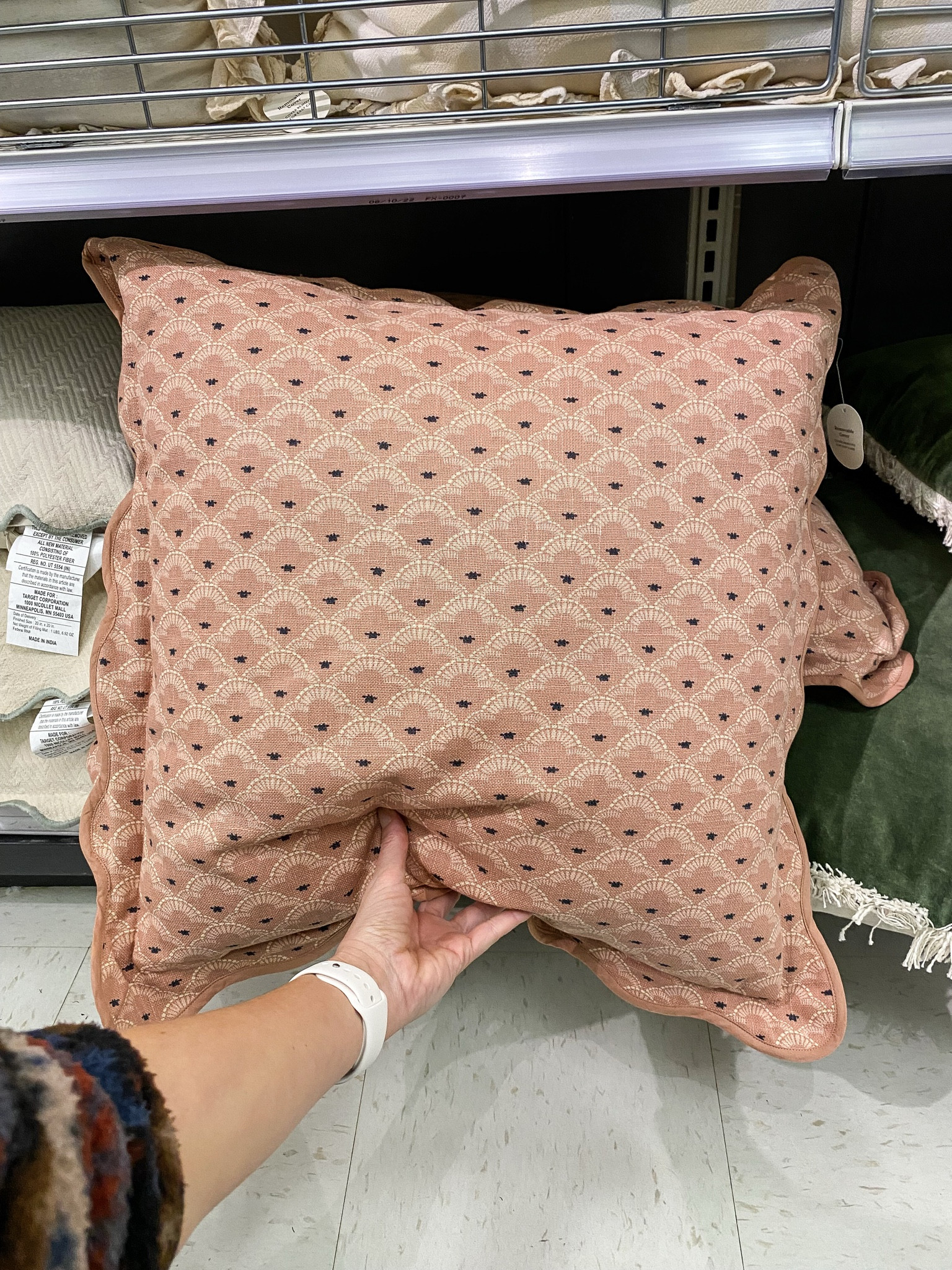 Cute new spring pillow at Target

#LTKHome #LTKSeasonal