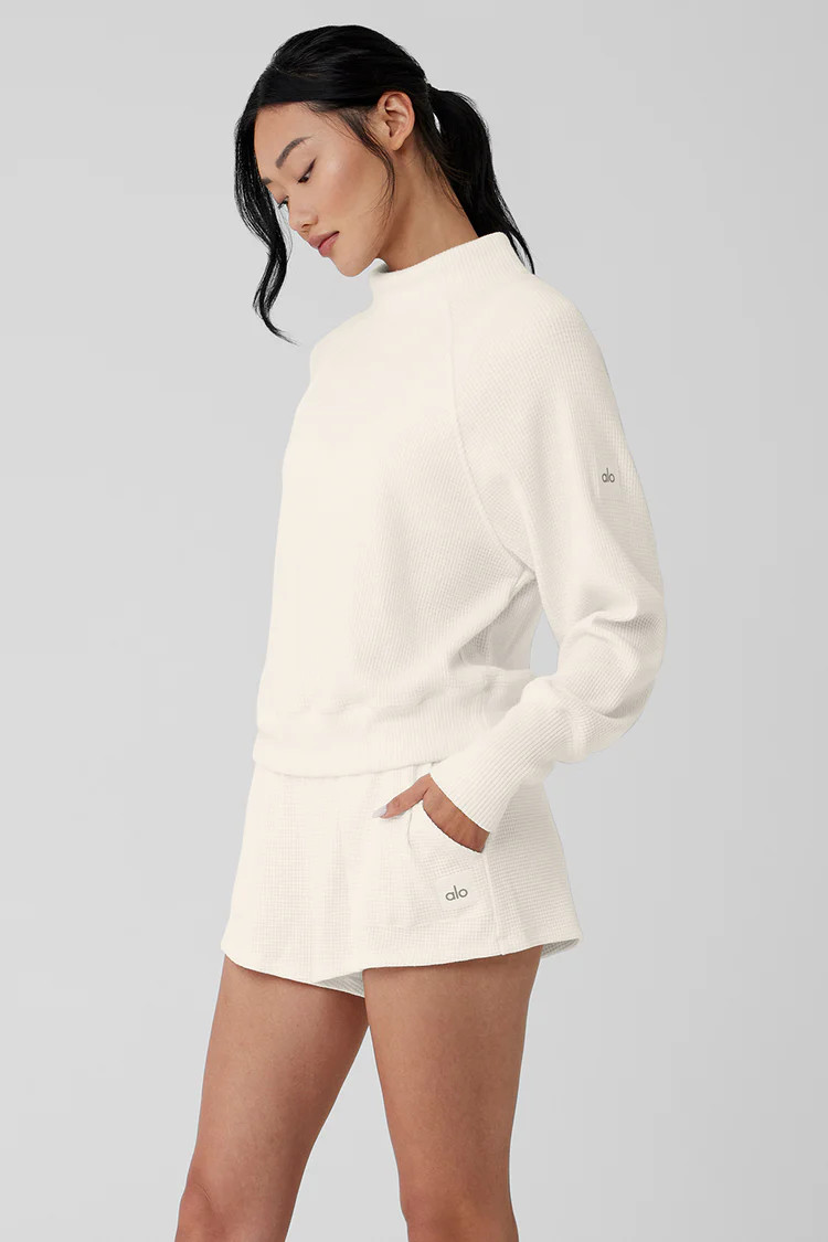 Waffle Weekend Escape Mock Neck Long Sleeve | Alo Yoga (US)
