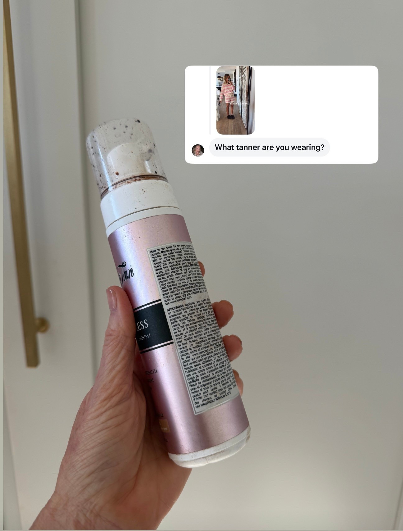 I wear the color medium in this amazing self-tannerr