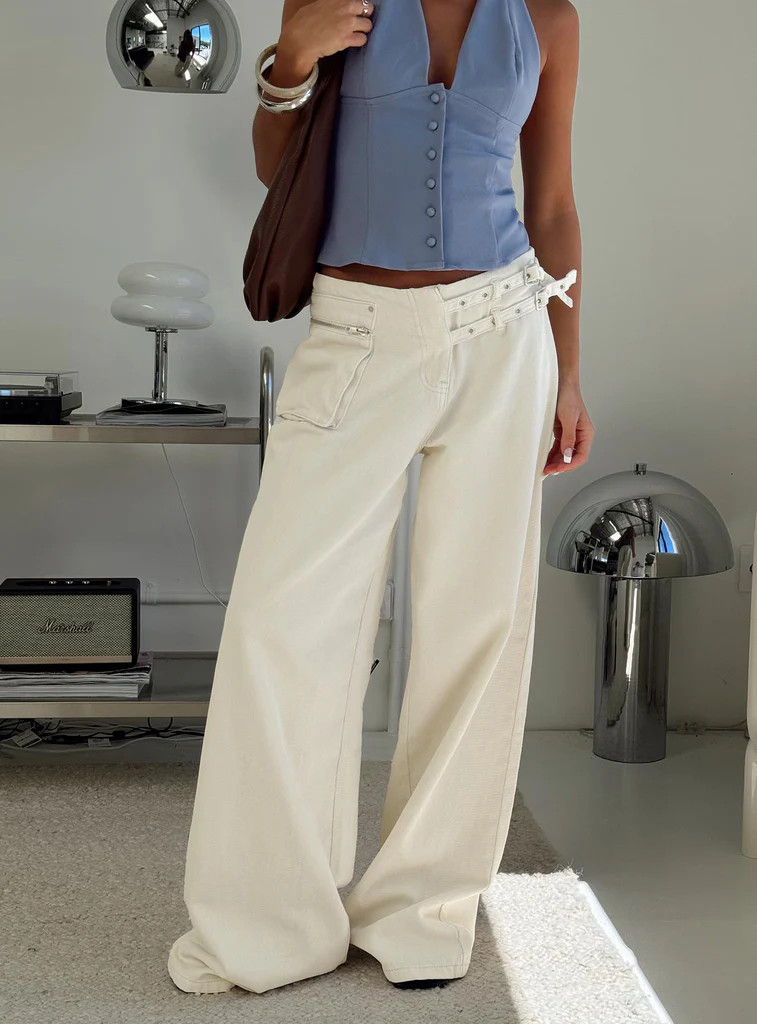 Paltrow Mid Rise Wide Leg Cargo Jeans Cream | Princess Polly US