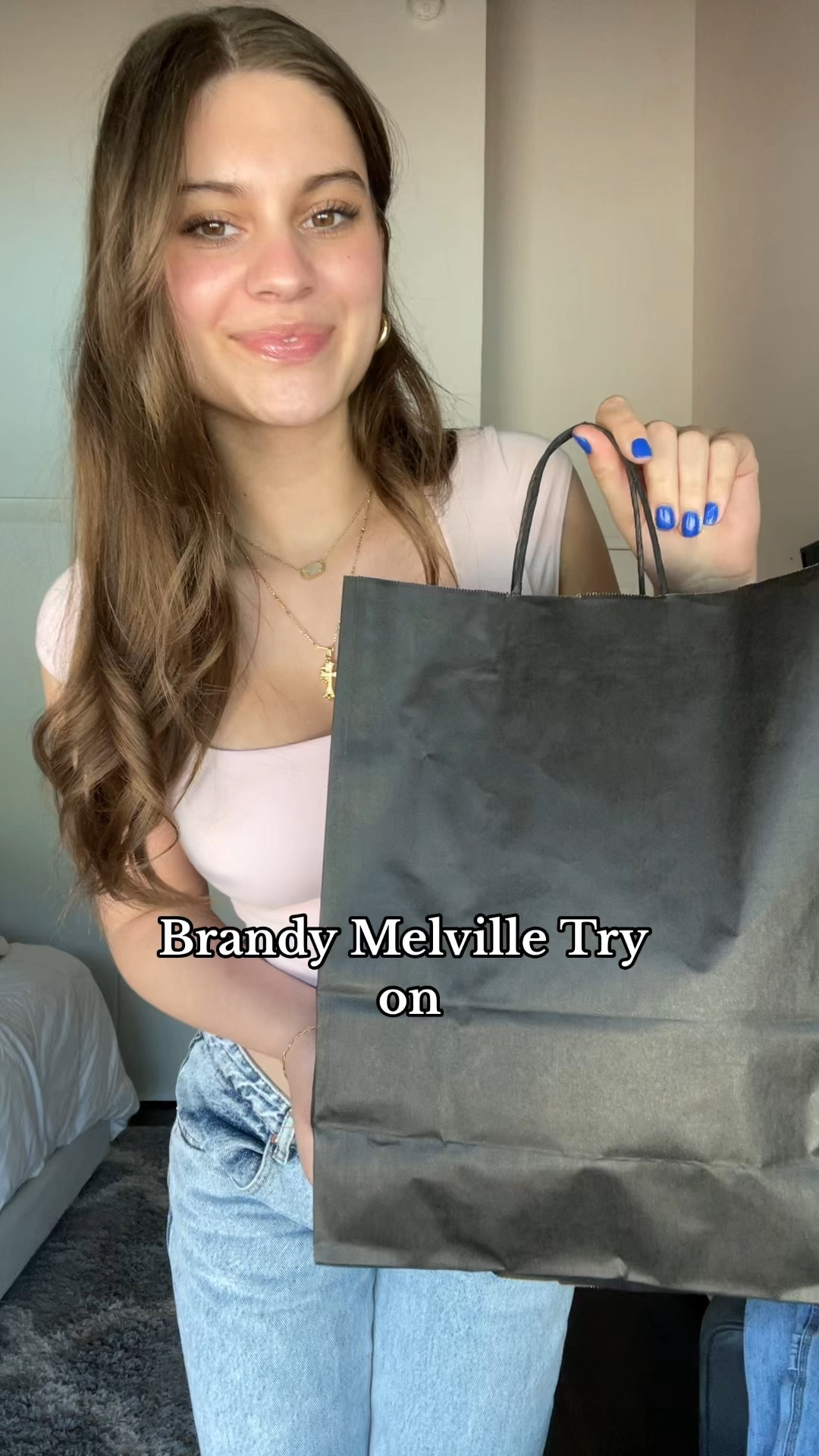 All these ideas are from brandy Melville!!
They  are all one size and most of the ones that aren’t linked are on the brandy website🩷
I also linked the top i’m wearing in the first clip which is from garage and a size small!

#LTKU #LTKBeauty #LTKFindsUnder50