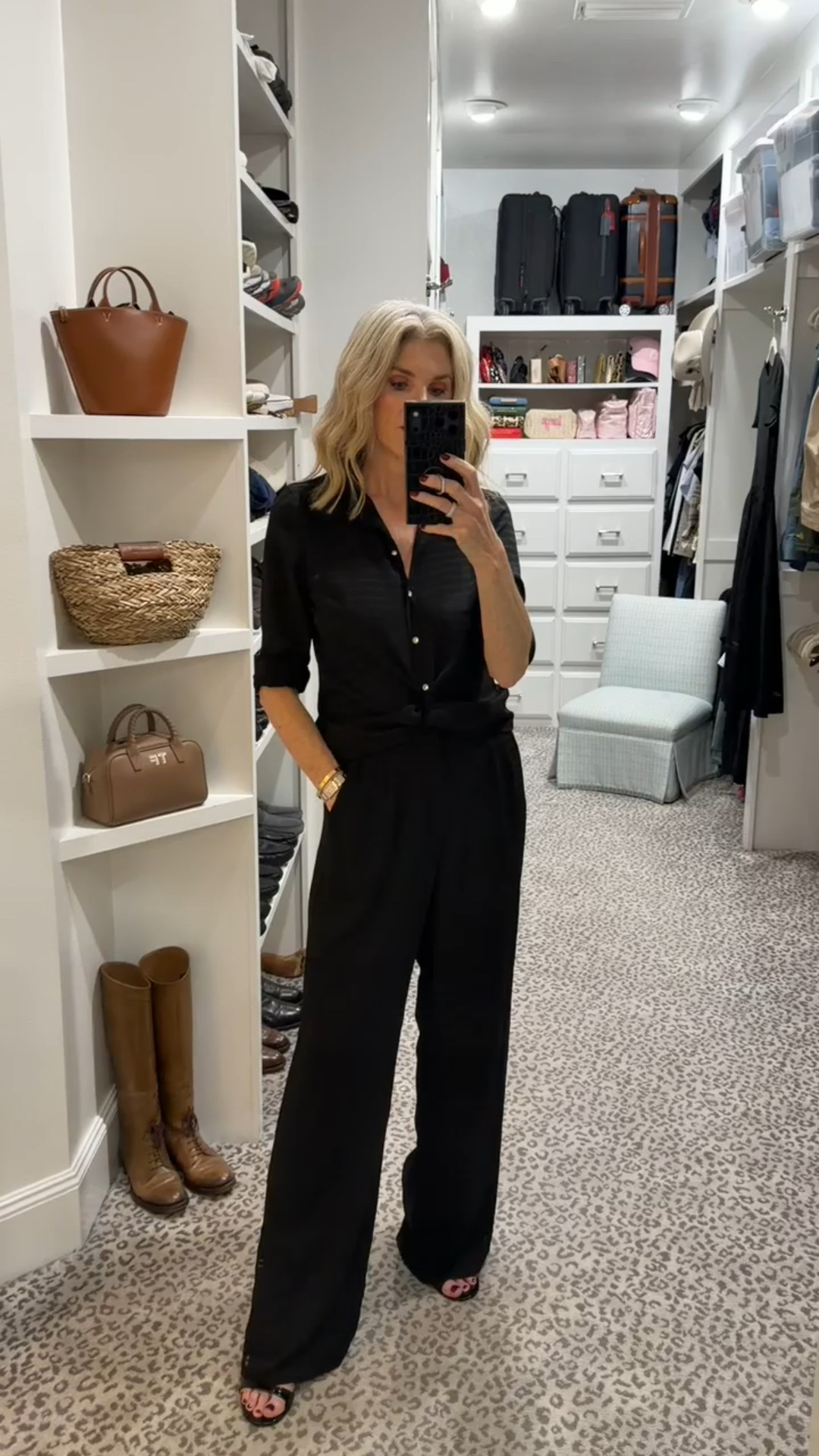 Love this look for a cocktail party. Size S  

#LTKStyleTip #LTKParties #LTKSeasonal