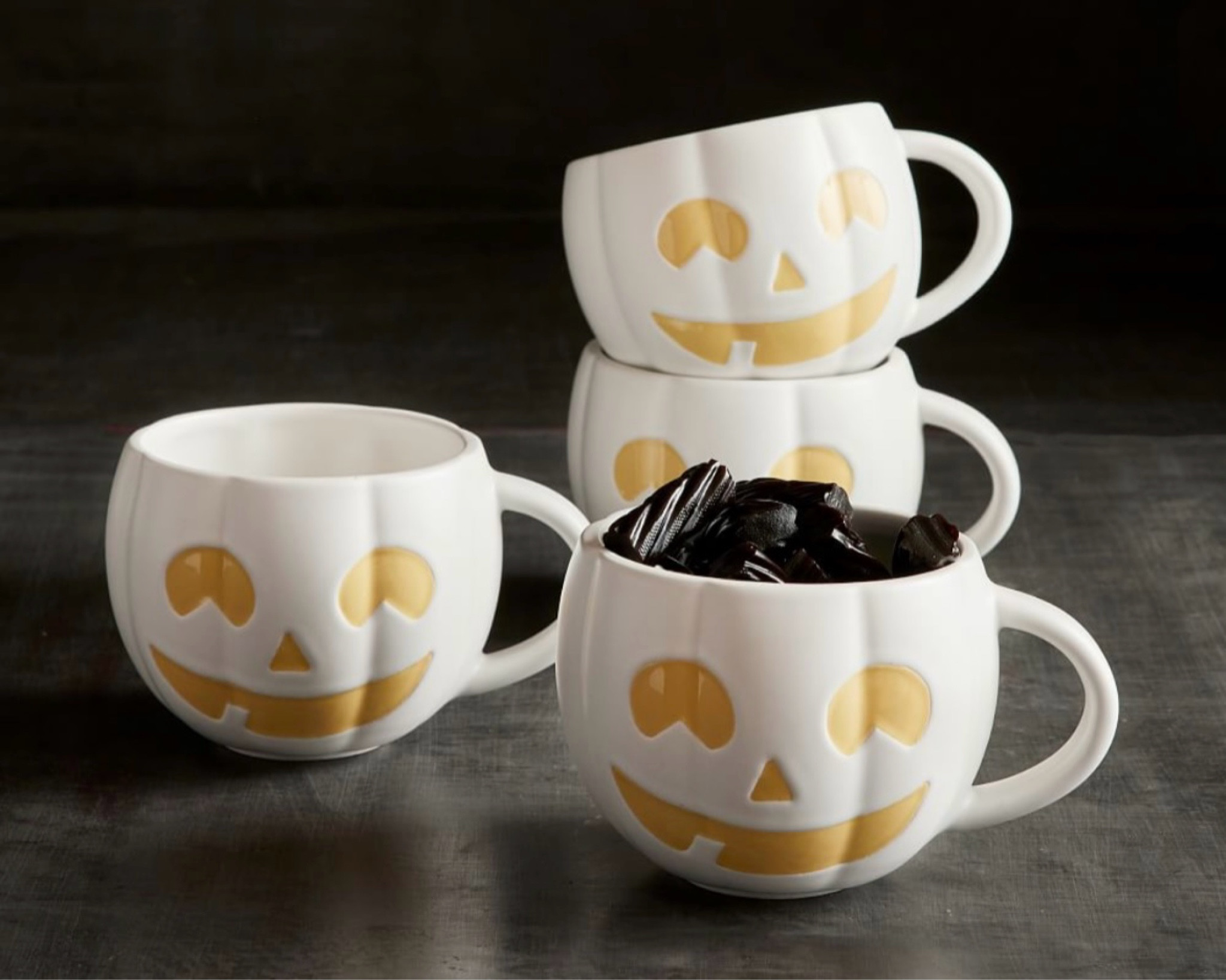 cute pumpkin mugs, white and orange halloween jack-o’-lantern, coffee tea spooky season gift

#LTKSeasonal #LTKFindsUnder50 #LTKHome