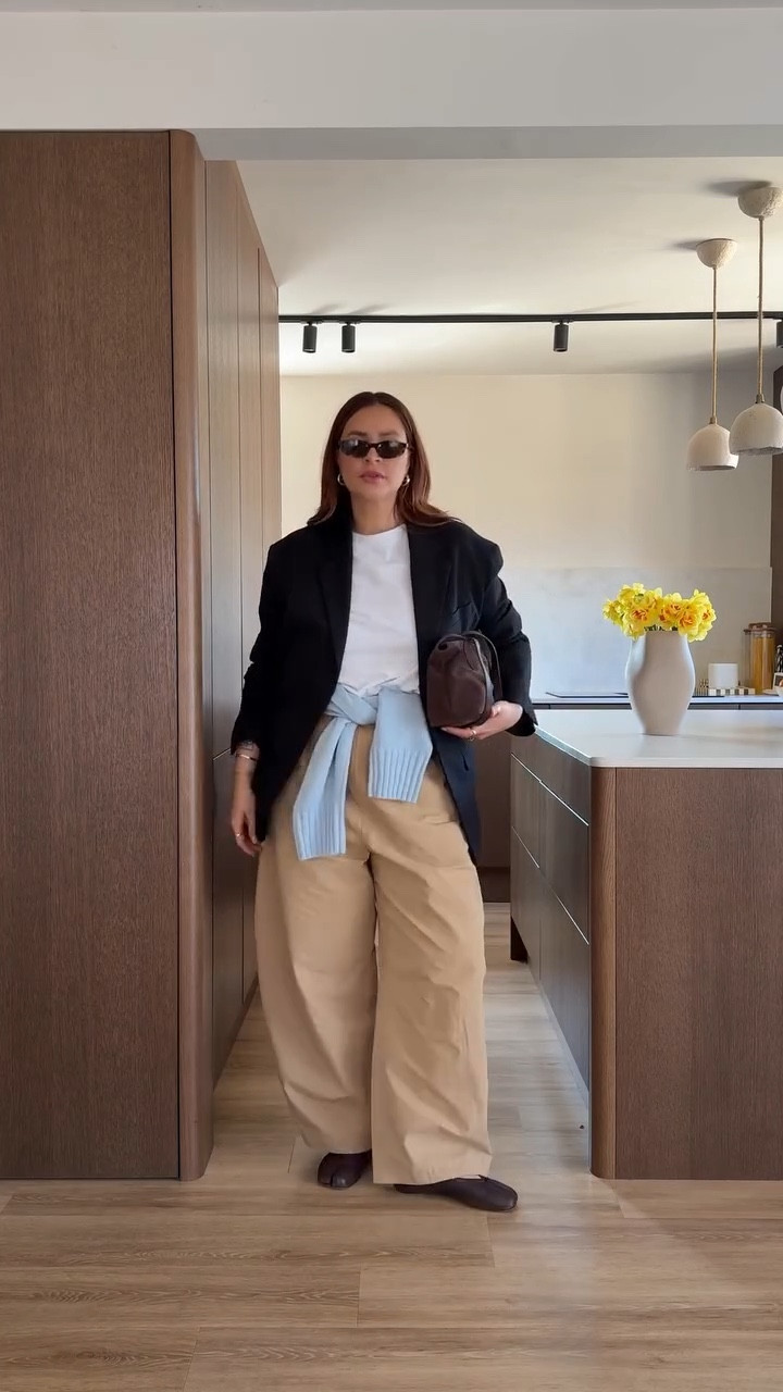 S P R I N G XO - Sharing easy midsize outfits that you can recreate using items you might already own!!! 🌼

Save this one for later #midsizefashion #curves #easyoutfit #sinplestyle #uk16 

Curvey body - midsize fashion - midsize body - OOTD - easy outfits -  easy everyday style - Daily outfit inspiration - Effortless everyday style - Minimal chic outfits -  mum outfit ideas - Capsule wardrobe inspo - Elevated basics - Casual chic looks - Smart casual outfits - Reallife style inspiration - Easy everyday outfits - Working mum - Simple styling tips - mum style - spring style - effortless

#LTKspring #LTKuk #LTKmidsize