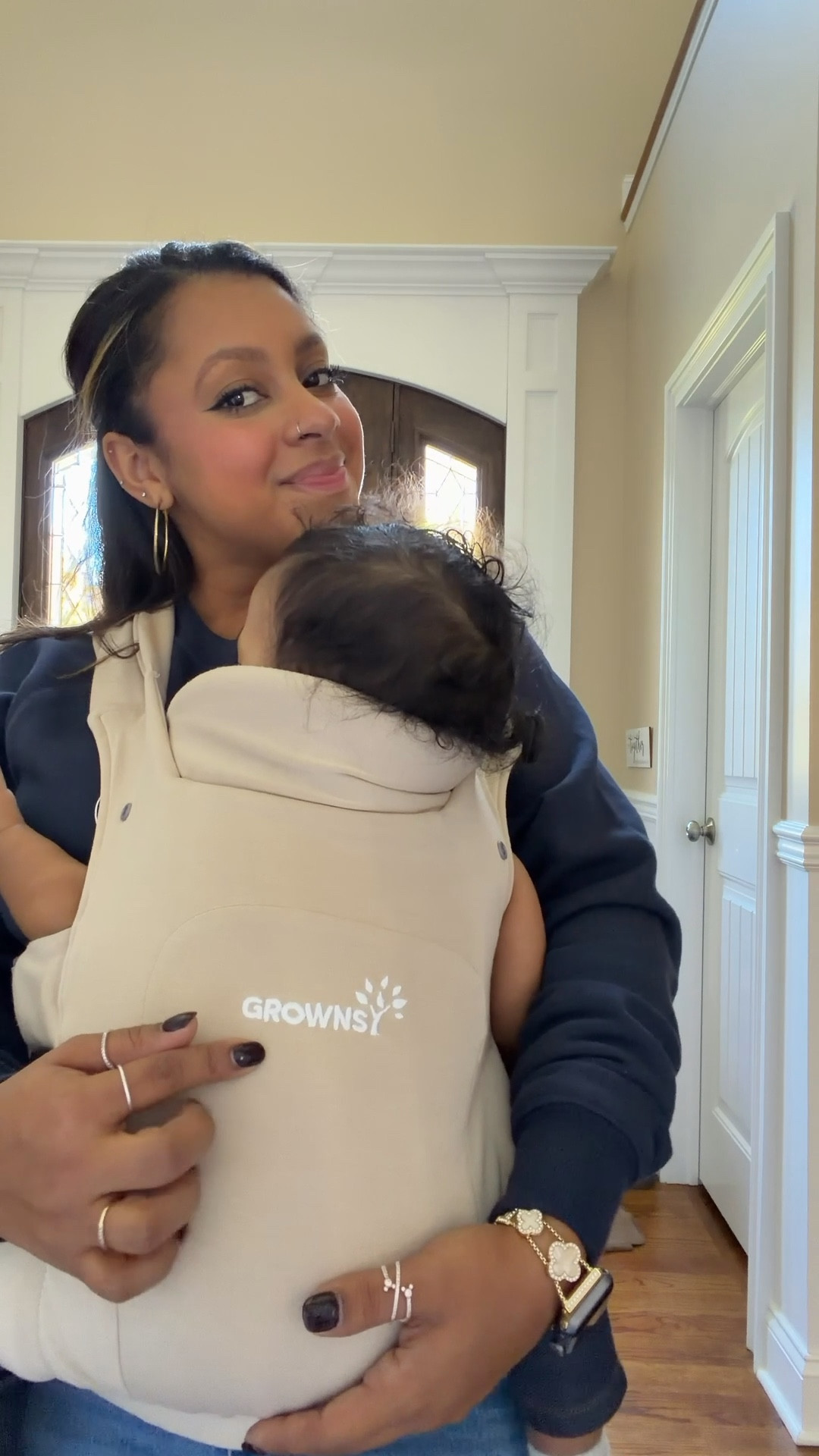My baby naps so peacefully in the Grownsy Baby Carrier 💤🤍 It’s soft, supportive, and so easy to put on — perfect for hands-free snuggles while getting things done around the house or out and about. A total mom must-have!

Linked the exact carrier I’m using — comfort for baby and mama ✨

#LTKBaby #BabyCarrier #GrownsyBabyCarrier #MomEssentials #BabyWearing #BabyMustHaves #AmazonBabyFinds #LTKMomLife #InfantGear #NewMomFavorites


#LTKBaby #LTKKids #LTKFamily