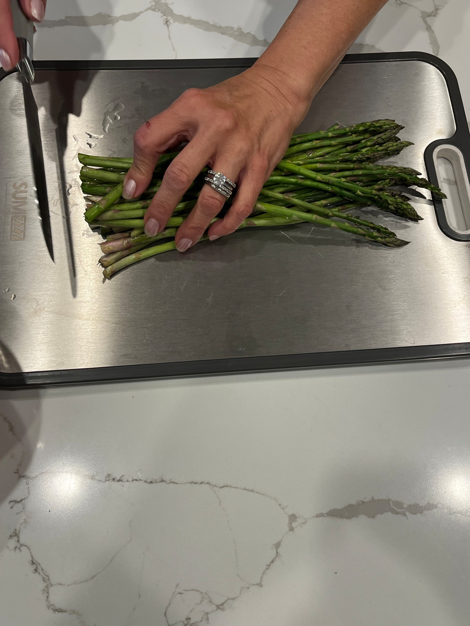 This titanium cutting board is seriously soooo good! 👍 
* pure titanium, odorless * naturally antibacterial * food safe, combined w/ natural fibers
* great for raw beef, chicken etc
Is easy to wash and anti-molding 
Linked  for you here 🍃

#LTKHome #LTKdayinmylife #LTKfoodie
