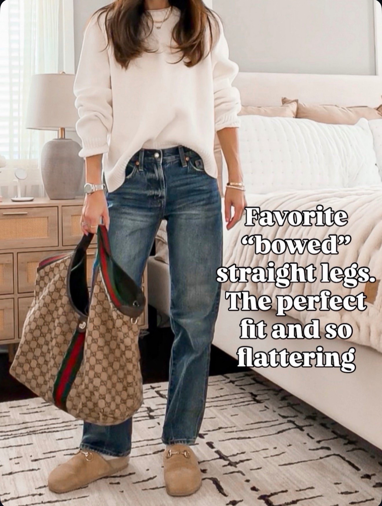 Bowed straight legs are the most flattering jeans 🙌🏻🔗

#LTKSeasonal #LTKootd #LTKOver40