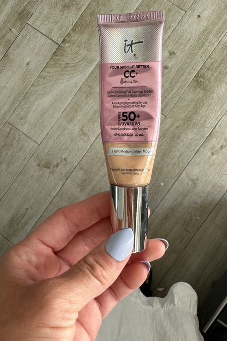 My ride or die medium to full coverage foundation, it cosmetics cc+ 

My colour is Neutral Medium.

#foundation
#itcosmetics
#cccream

#LTKstyletip #LTKbeauty #LTKfindsunder100